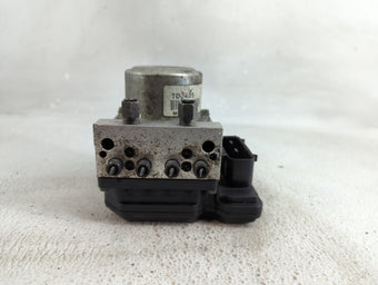 compare product 2014-2015 Nissan Rogue ABS Pump Control Module Replacement P/N:TD8405 Fits Fits 2014 2015 OEM Used Auto Parts