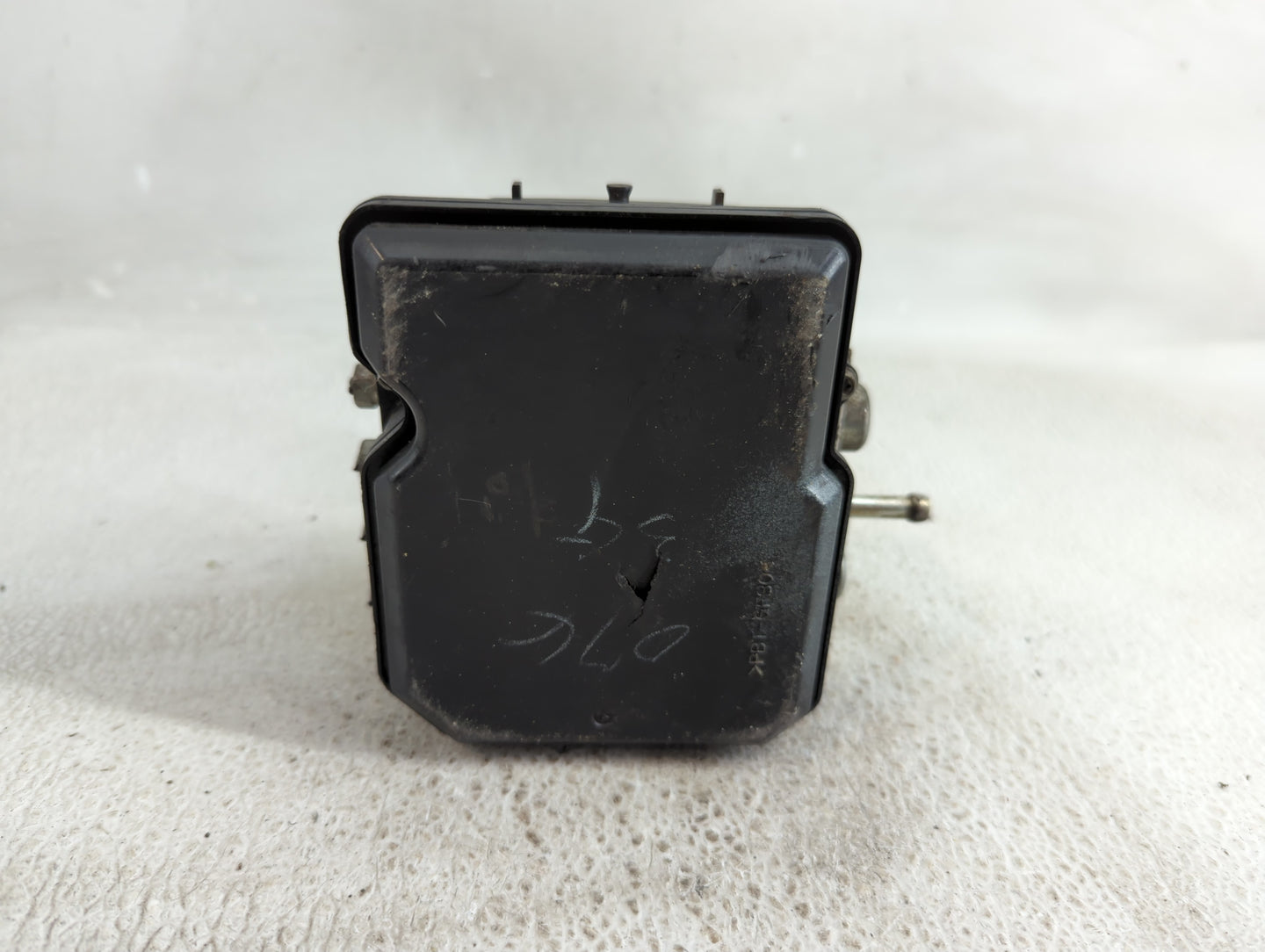 2014-2015 Nissan Rogue ABS Pump Control Module Replacement P/N:TD8405 Fits Fits 2014 2015 OEM Used Auto Parts - Oemusedautop