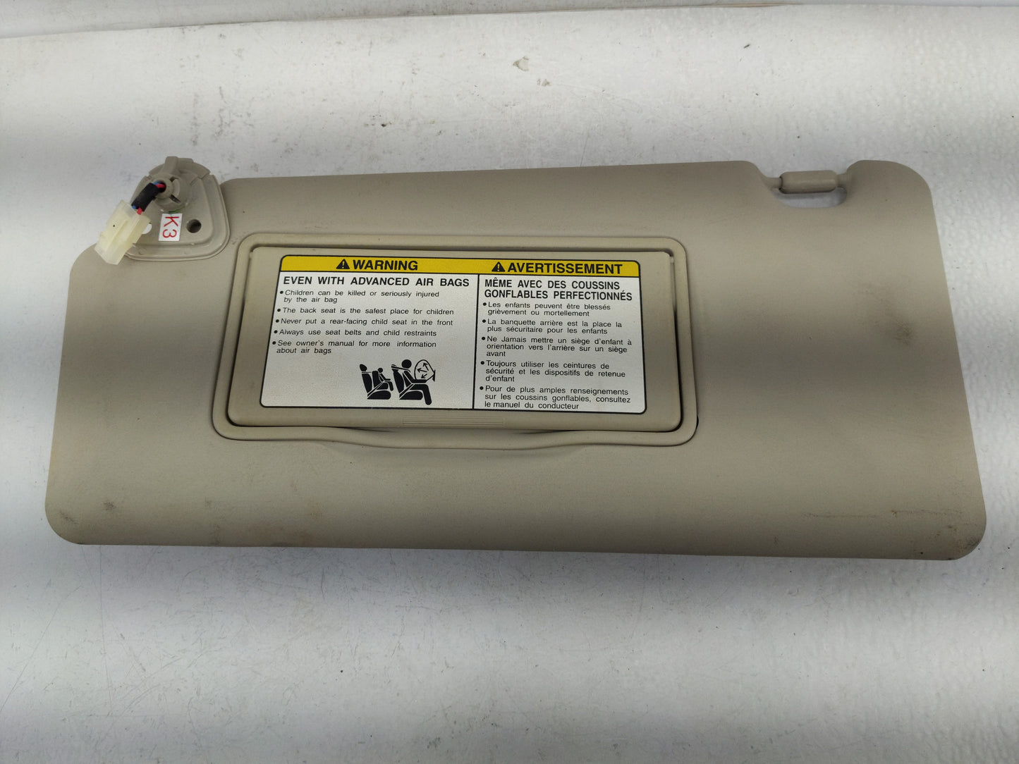 2011-2015 Nissan Rogue Sun Visor Shade Replacement Driver Left Mirror Fits Fits 2011 2012 2013 2014 2015 OEM Used Auto Parts