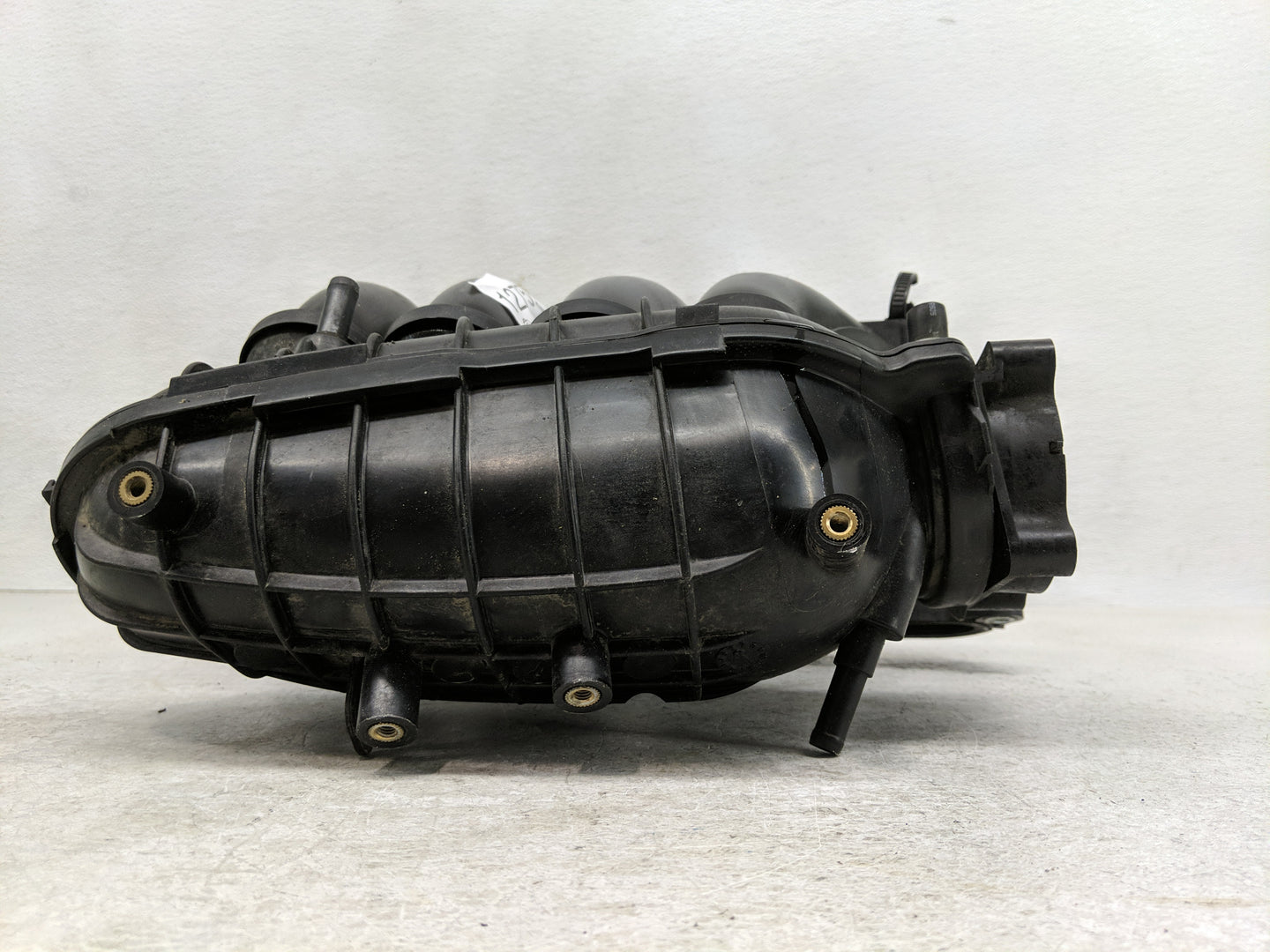 2014-2018 Nissan Rogue Air Intake Manifold Fits Fits 2014 2015 2016 2017 2018 OEM Used Auto Parts - Oemusedautoparts1.com