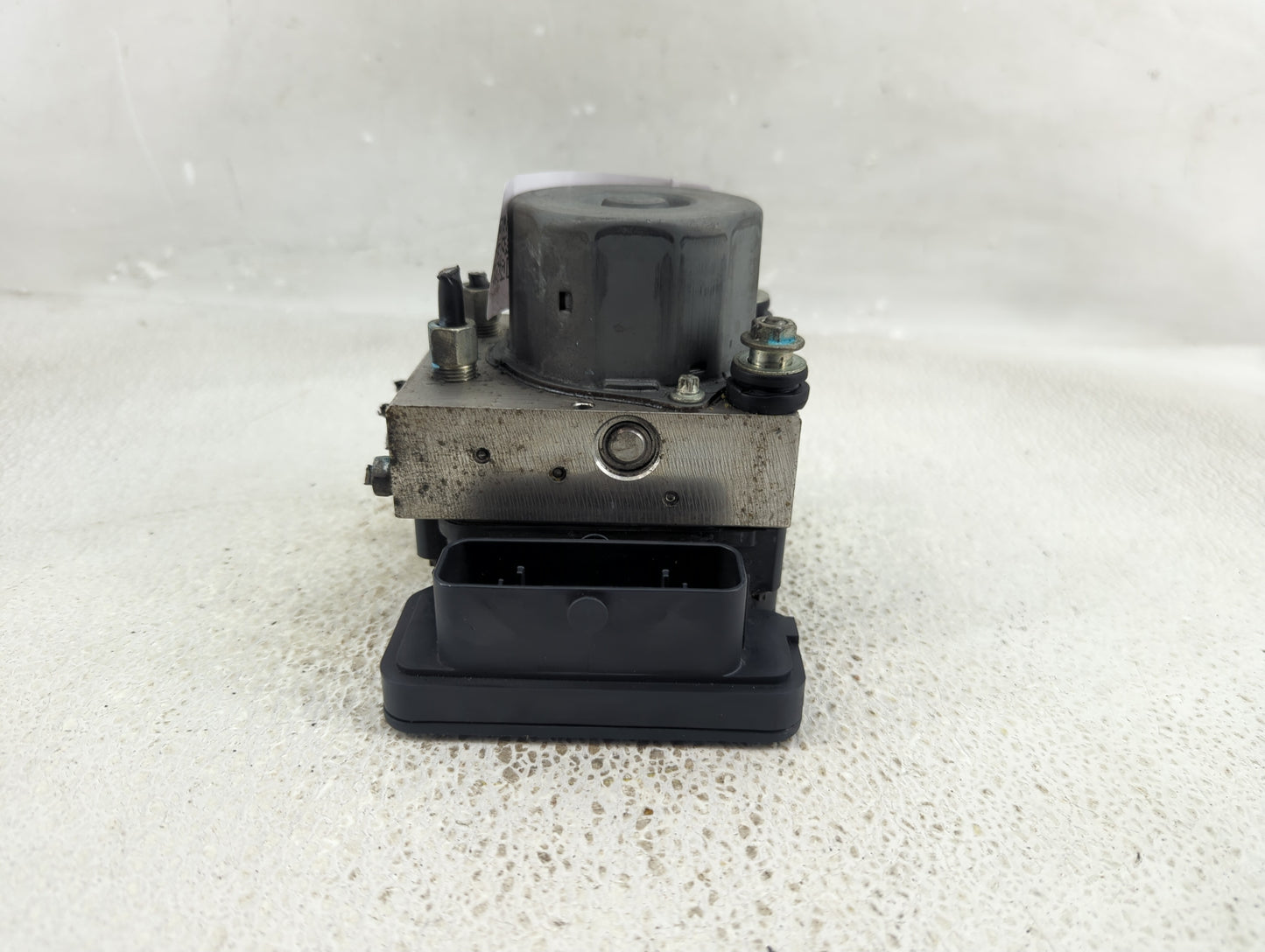 2015-2016 Nissan Rogue ABS Pump Control Module Replacement P/N:47660 5HA0A Fits Fits 2015 2016 OEM Used Auto Parts - Oemused