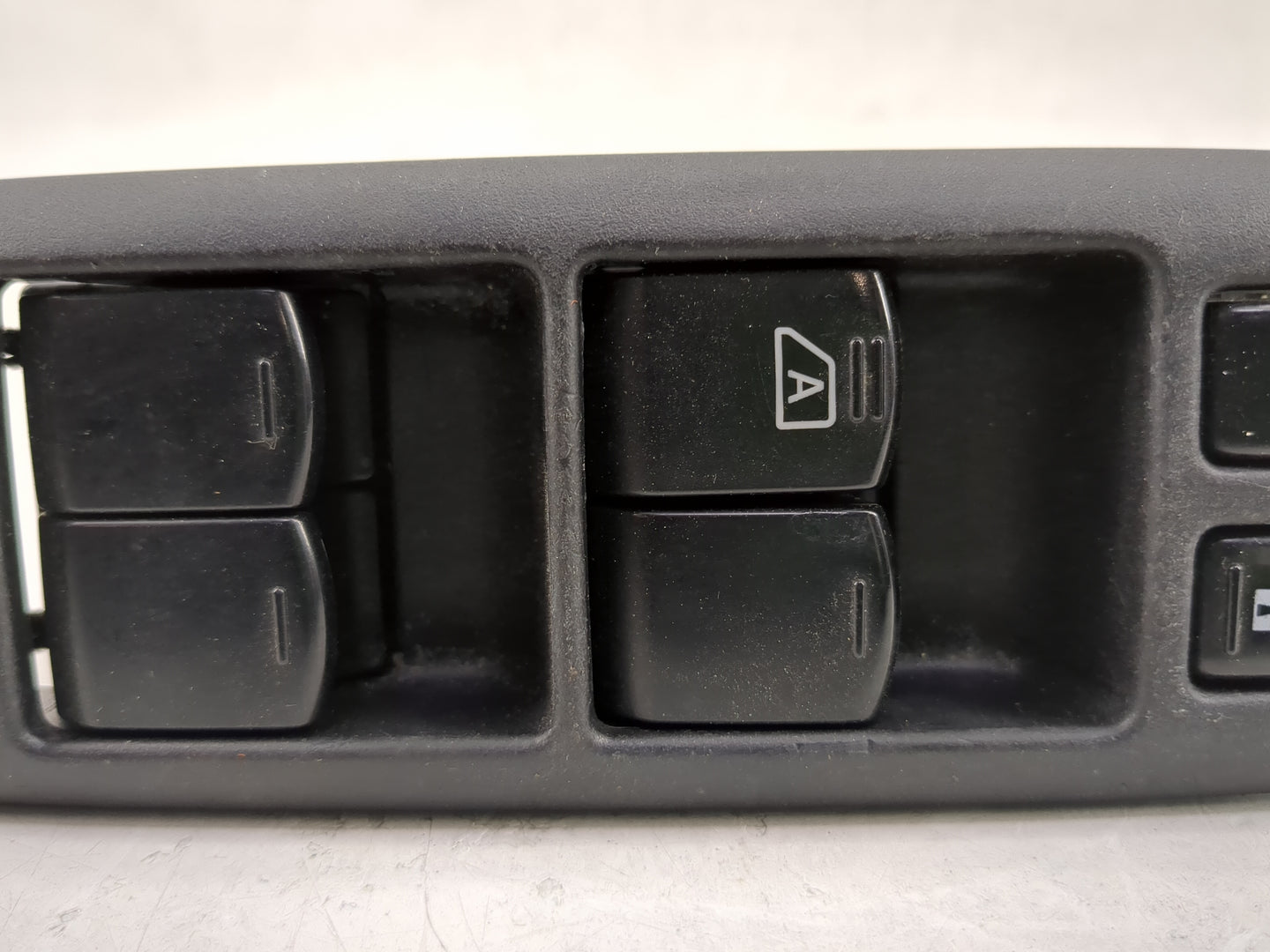 2011-2015 Nissan Rogue Master Power Window Switch Replacement Driver Side Left P/N:901887 Fits Fits 2011 2012 2013 2014 2015