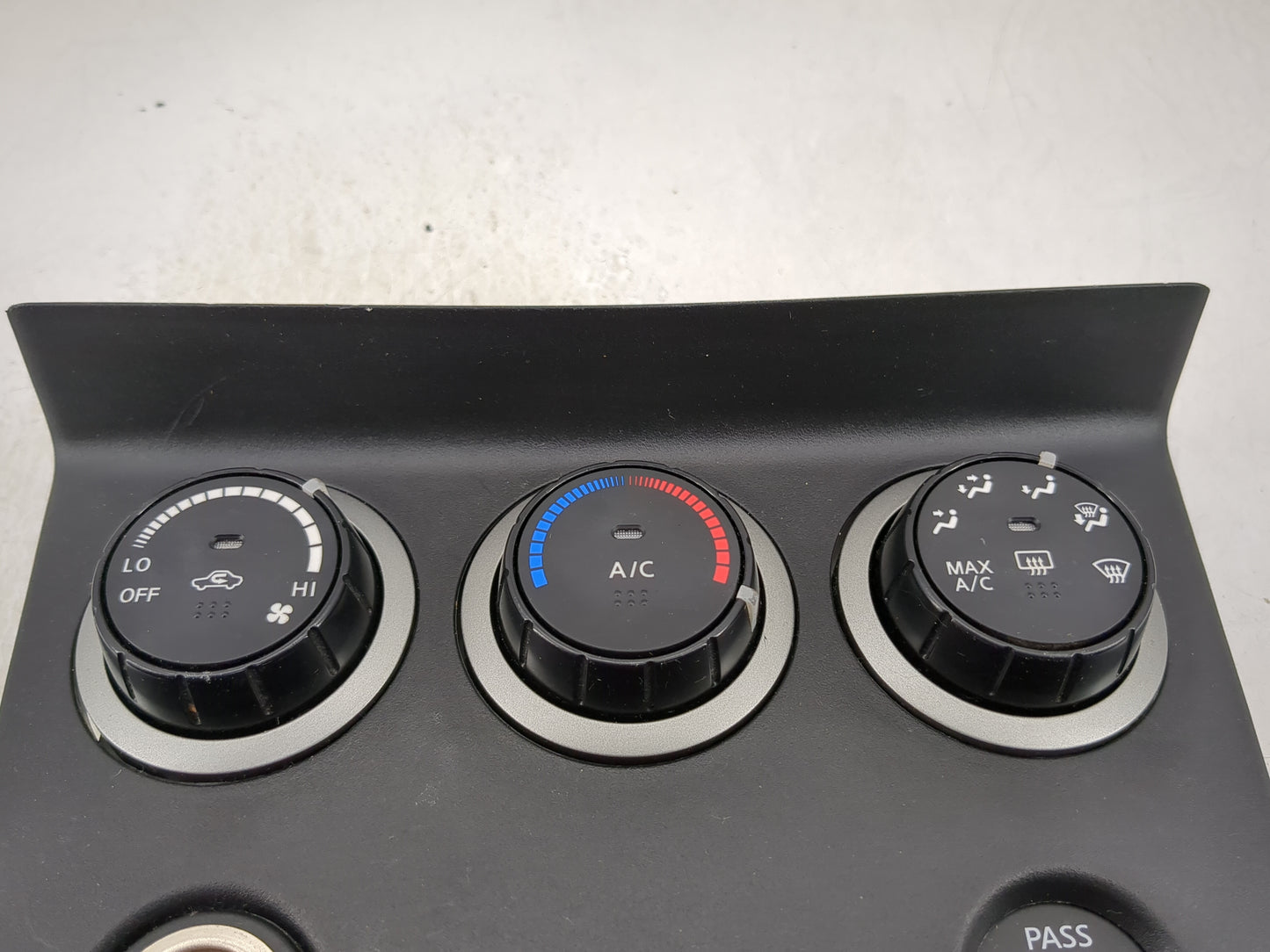2011-2015 Nissan Rogue Climate Control Module Temperature AC/Heater Replacement P/N:27500 1VL0C Fits Fits 2011 2012 2013 201