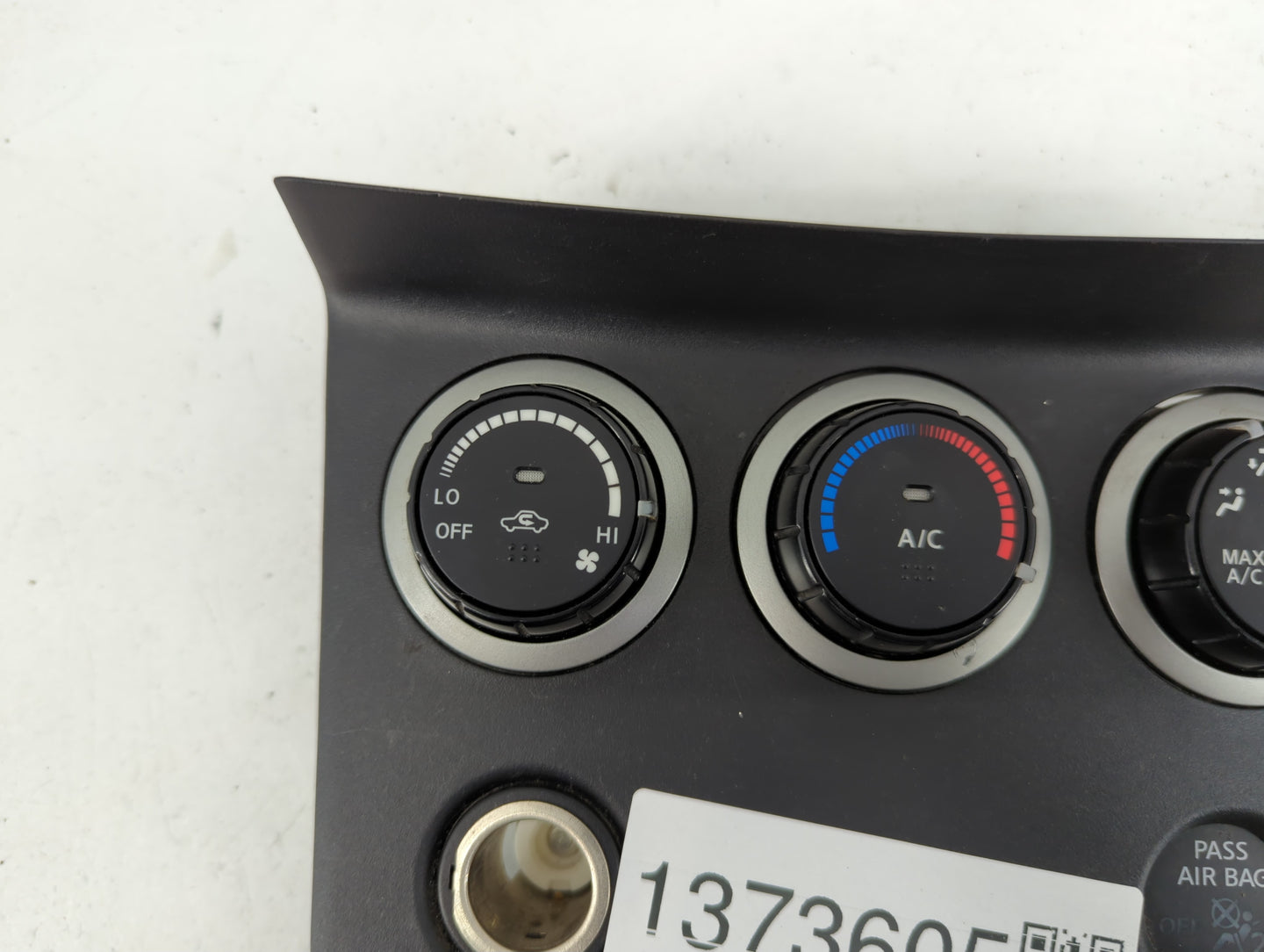 2011-2015 Nissan Rogue Climate Control Module Temperature AC/Heater Replacement P/N:275001VL0C Fits Fits 2011 2012 2013 2014