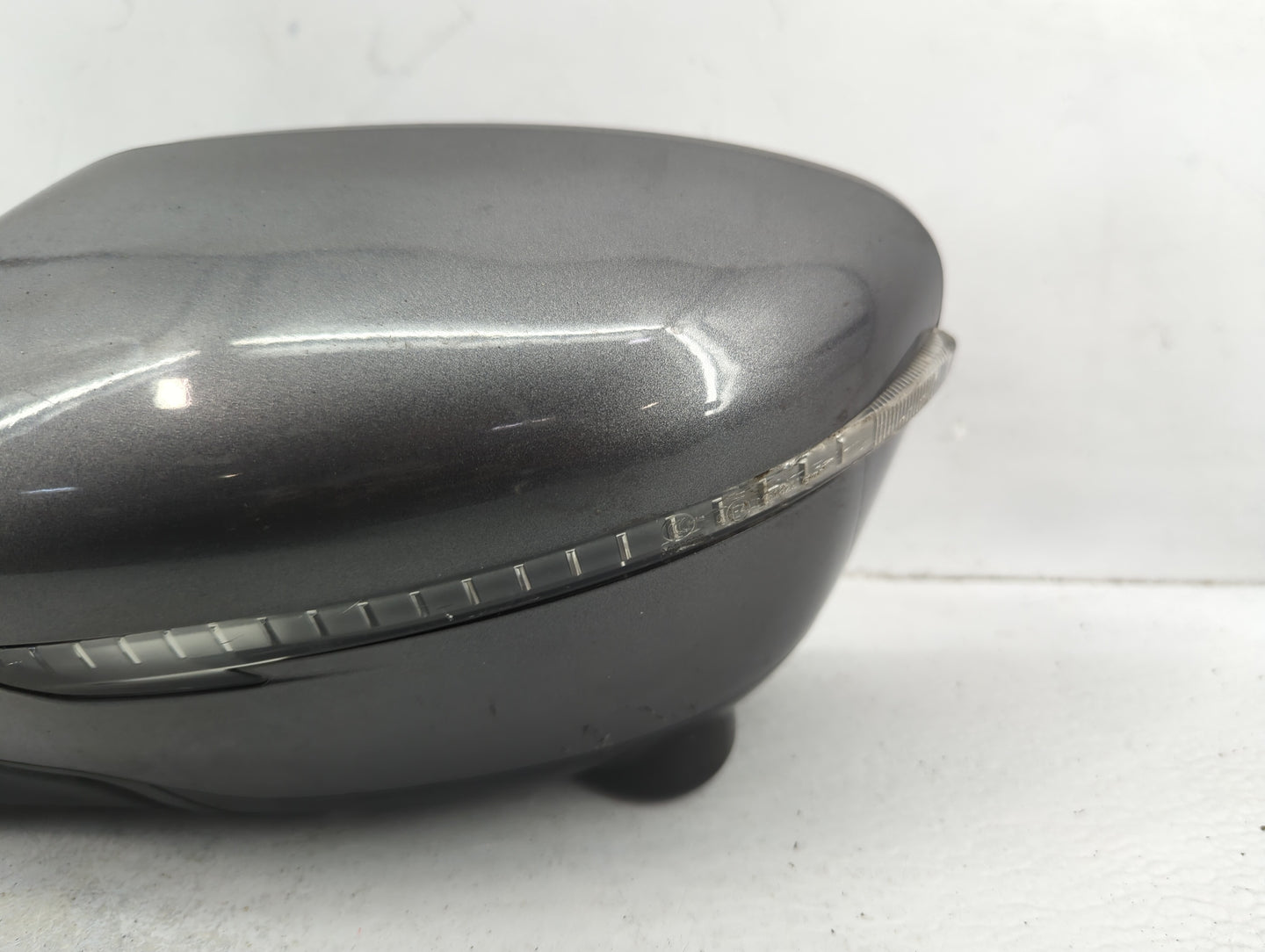 2014-2016 Nissan Rogue Driver Side View Mirror - Left Door Mirror OEM Used - Oemusedautoparts1.com