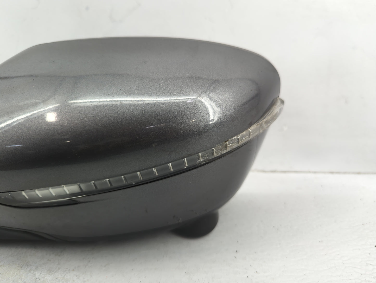2014-2016 Nissan Rogue Driver Side View Mirror - Left Door Mirror OEM Used - Oemusedautoparts1.com