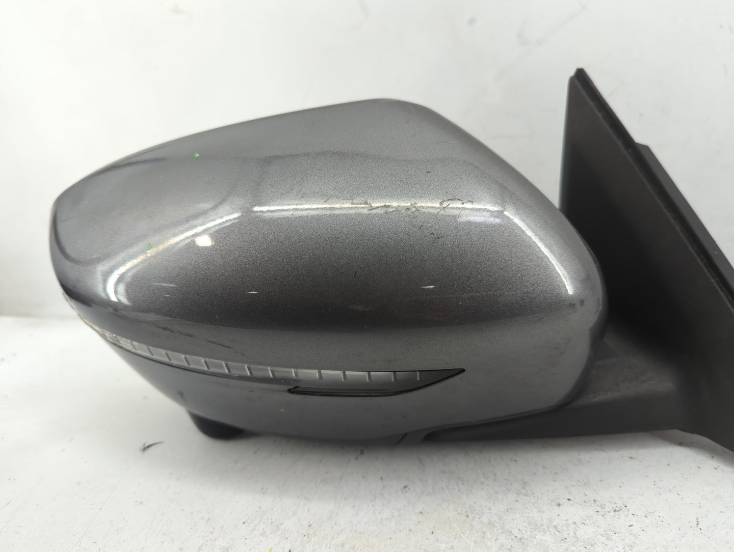 2014-2016 Nissan Rogue Passenger Side View Mirror - Right Door Mirror OEM Used - Oemusedautoparts1.com