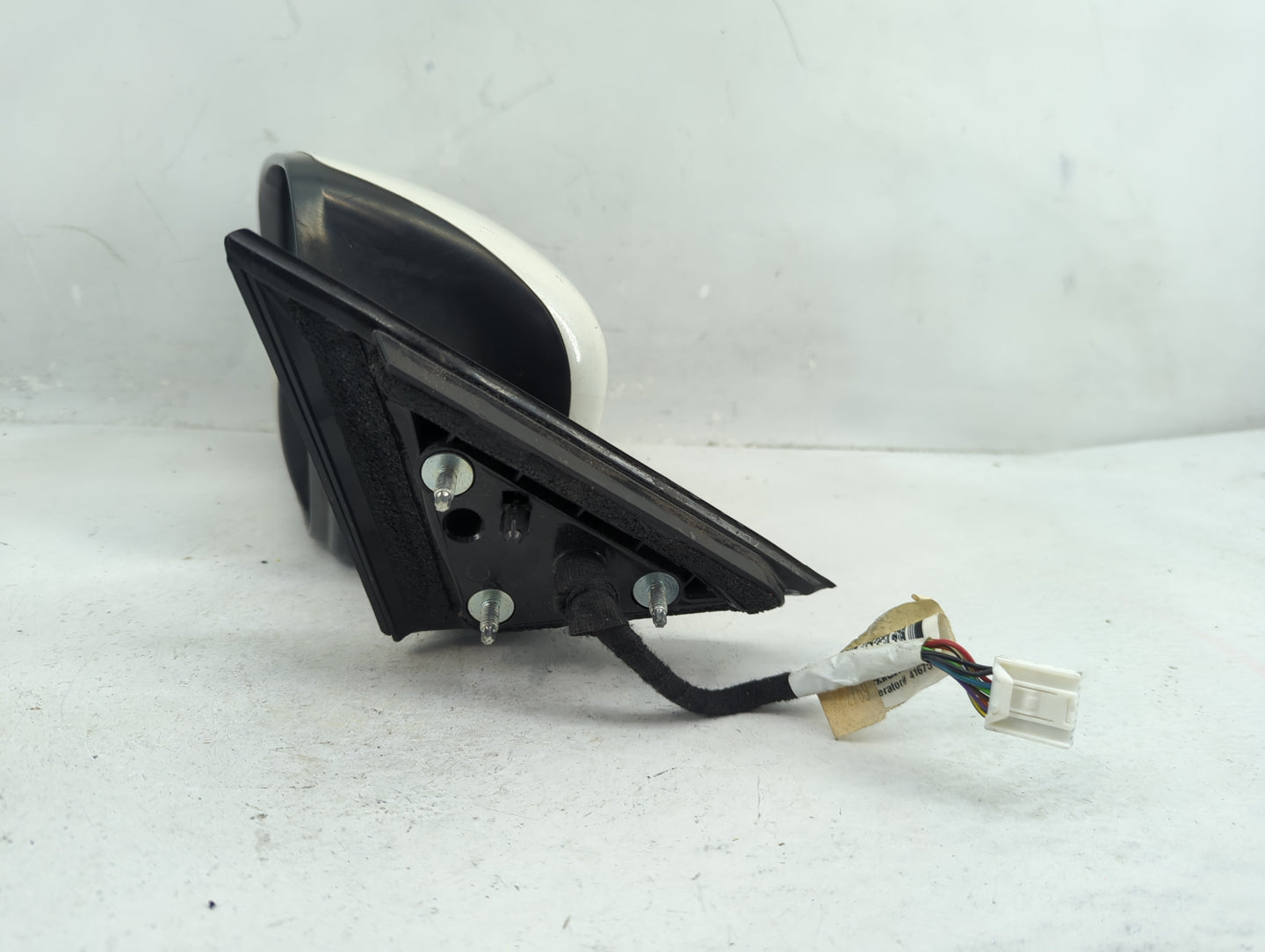 2014-2016 Nissan Rogue Driver Side View Mirror - Left Door Mirror OEM Used - Oemusedautoparts1.com