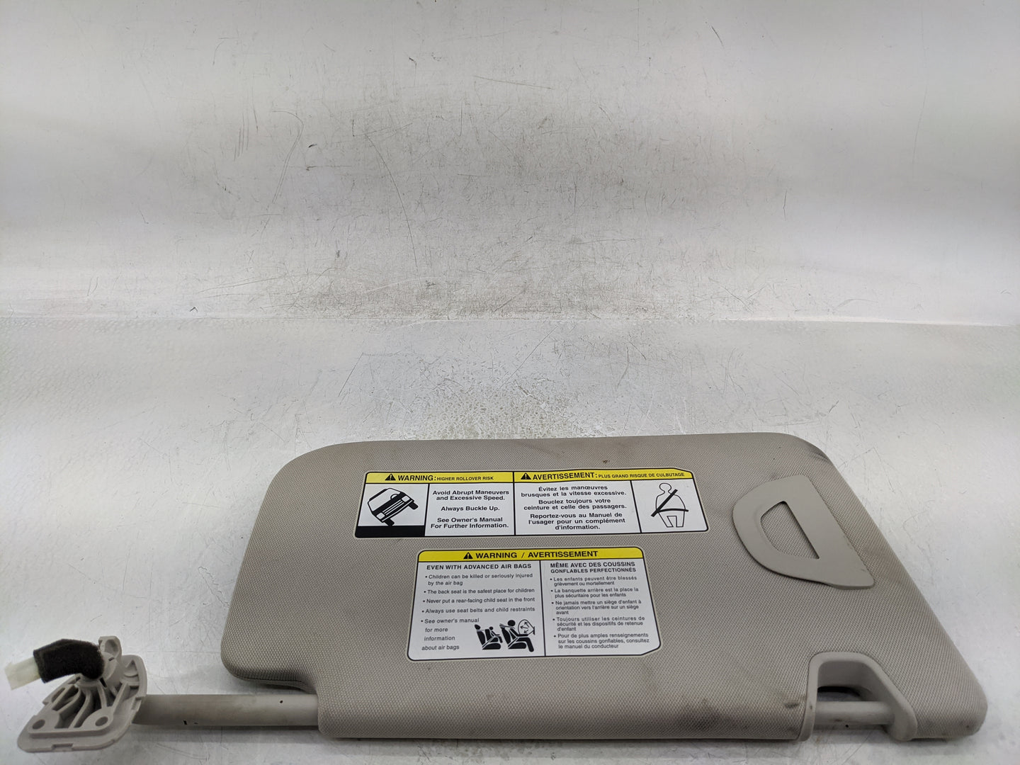 2014-2017 Nissan Rogue Sun Visor Shade Replacement Driver Left Mirror Fits Fits 2014 2015 2016 2017 OEM Used Auto Parts - Oe