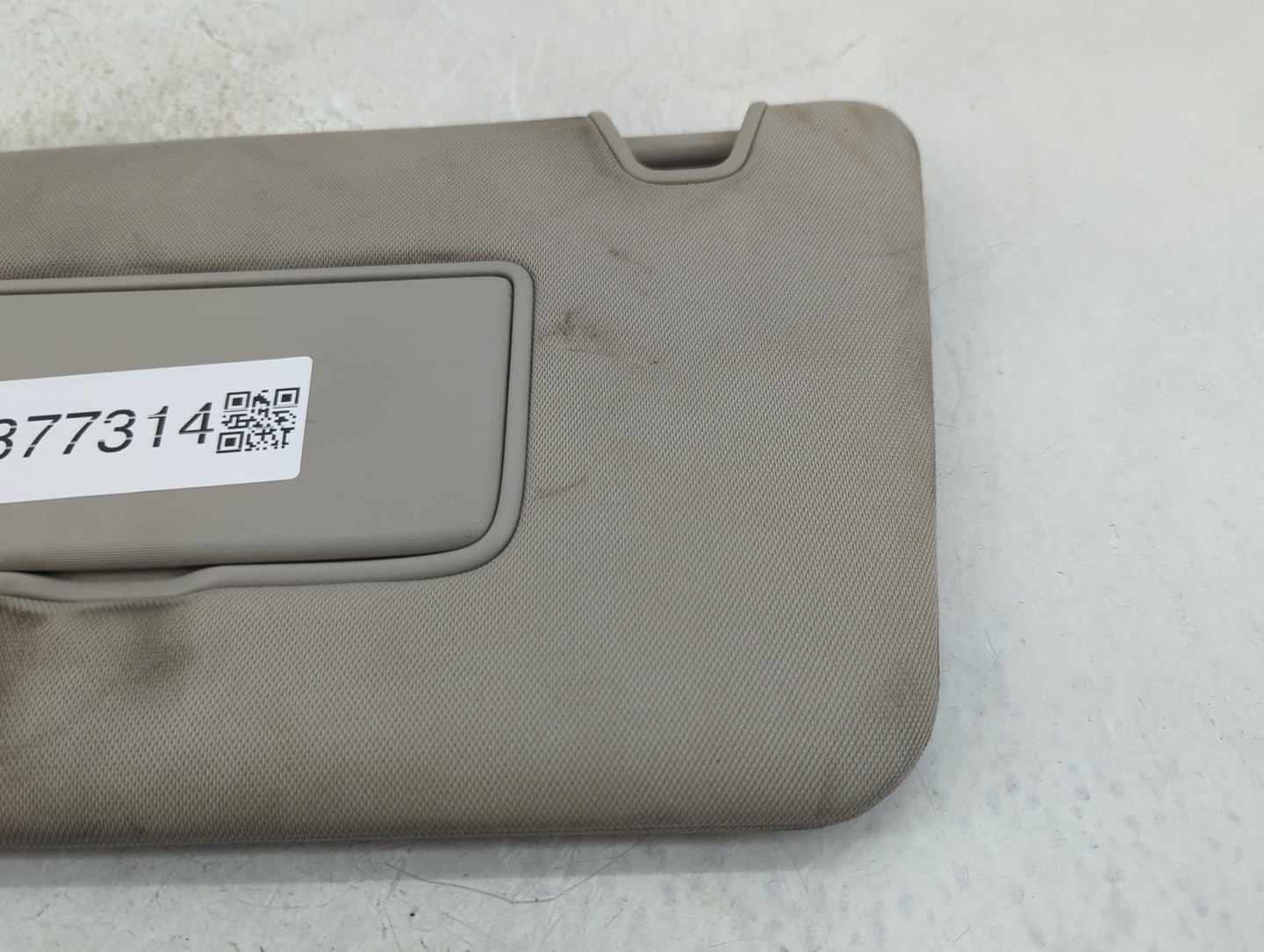 2014-2017 Nissan Rogue Sun Visor Shade Replacement Driver Left Mirror Fits Fits 2014 2015 2016 2017 OEM Used Auto Parts - Oe
