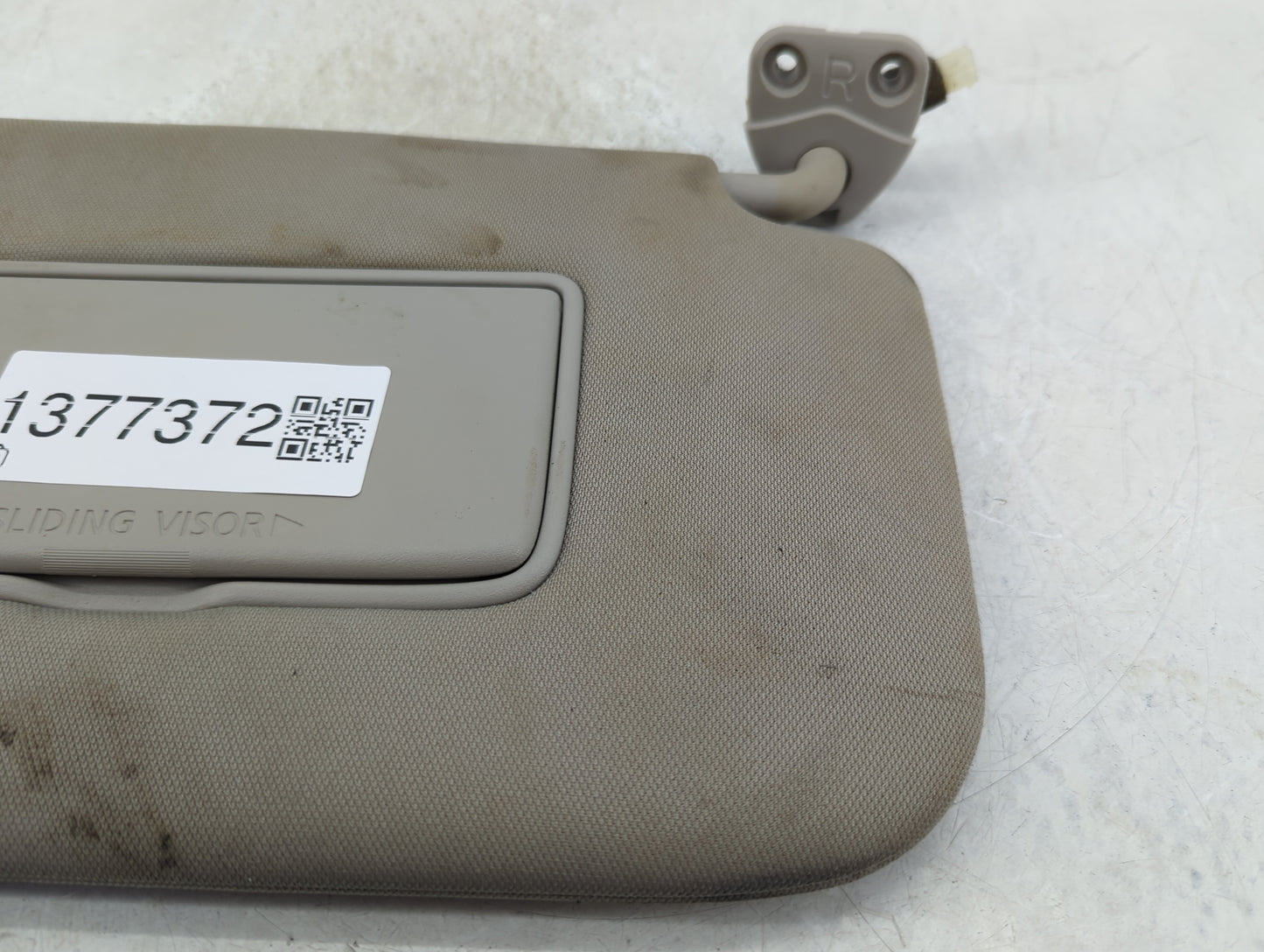 2014-2017 Nissan Rogue Sun Visor Shade Replacement Passenger Right Mirror Fits Fits 2014 2015 2016 2017 OEM Used Auto Parts 