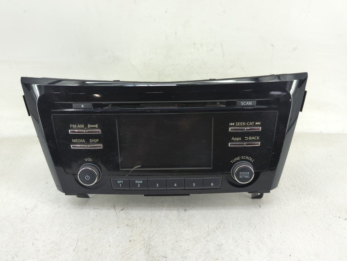 2014-2015 Nissan Rogue Radio AM FM Cd Player Receiver Replacement P/N:28185 4BA0A Fits Fits 2014 2015 OEM Used Auto Parts - 