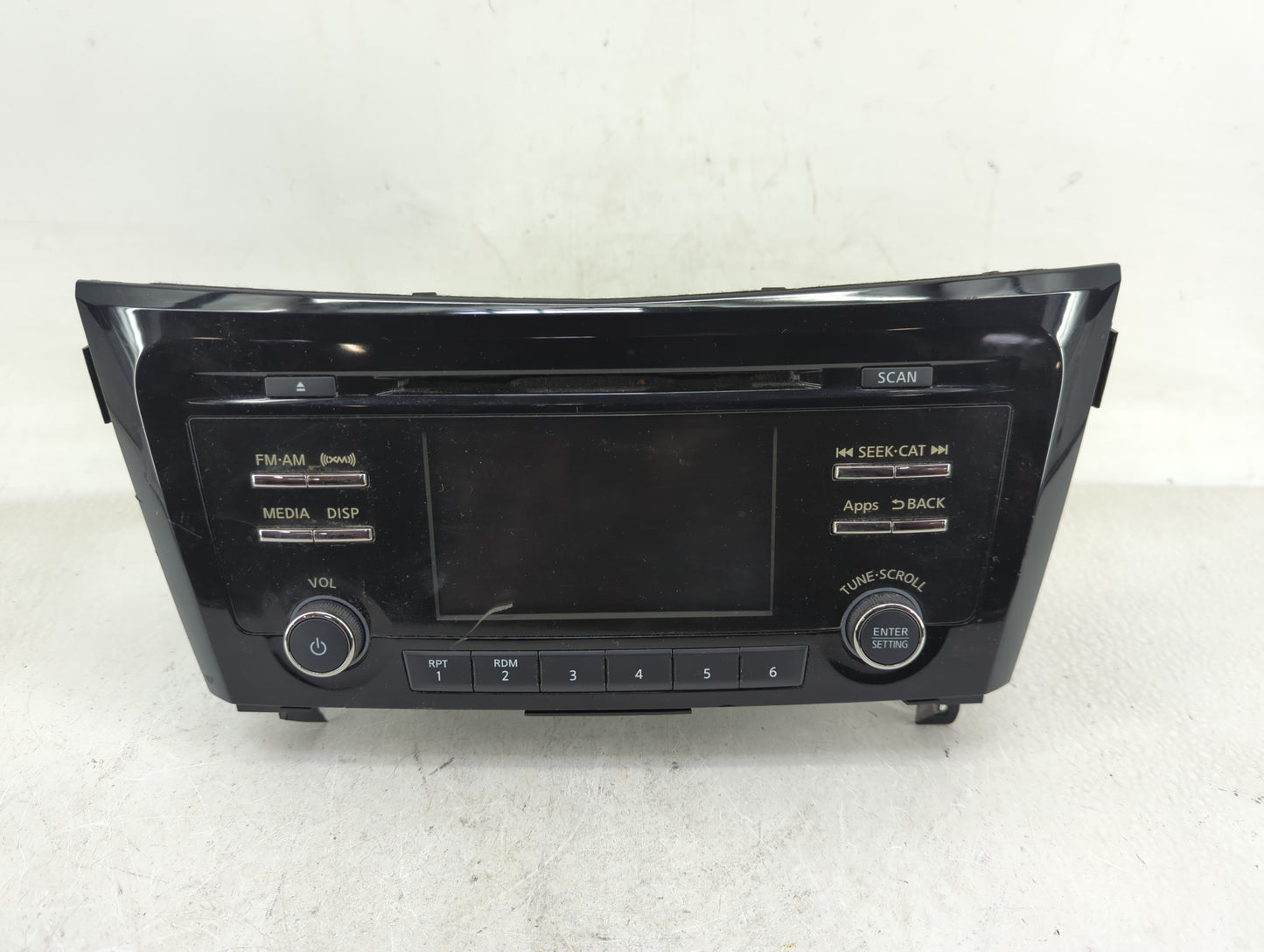 2014-2015 Nissan Rogue Radio AM FM Cd Player Receiver Replacement P/N:28185 4BA0A Fits Fits 2014 2015 OEM Used Auto Parts - 