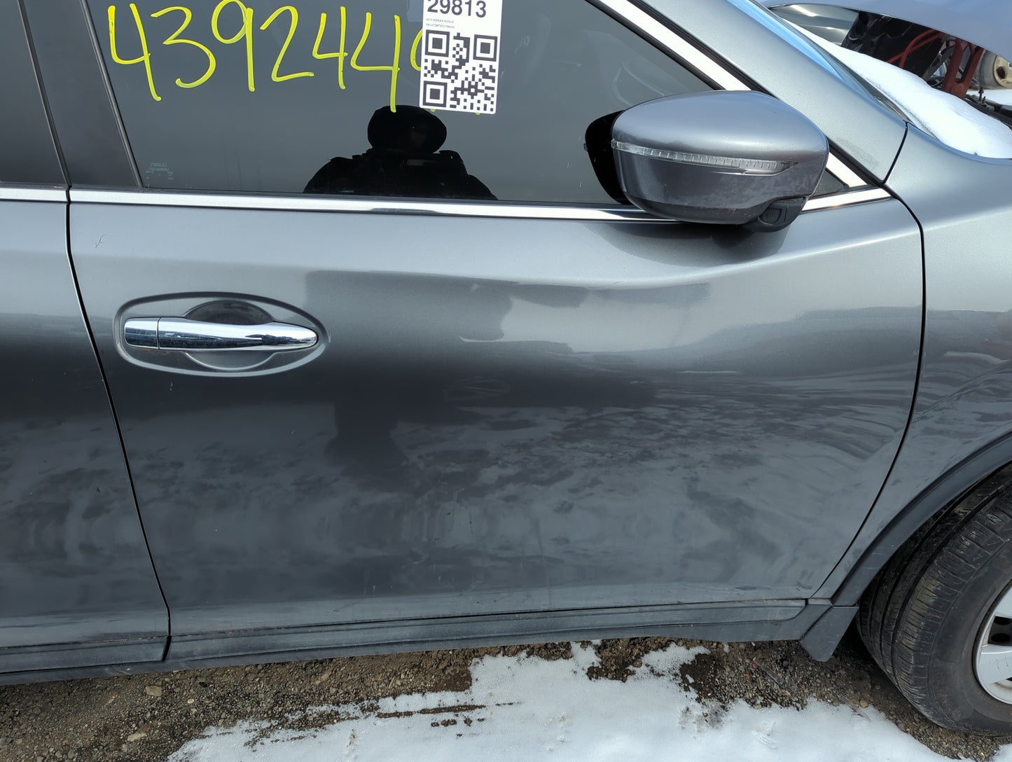2014-2020 Nissan Rogue Passenger Front Door Oem 1380526 - Oemusedautoparts1.com