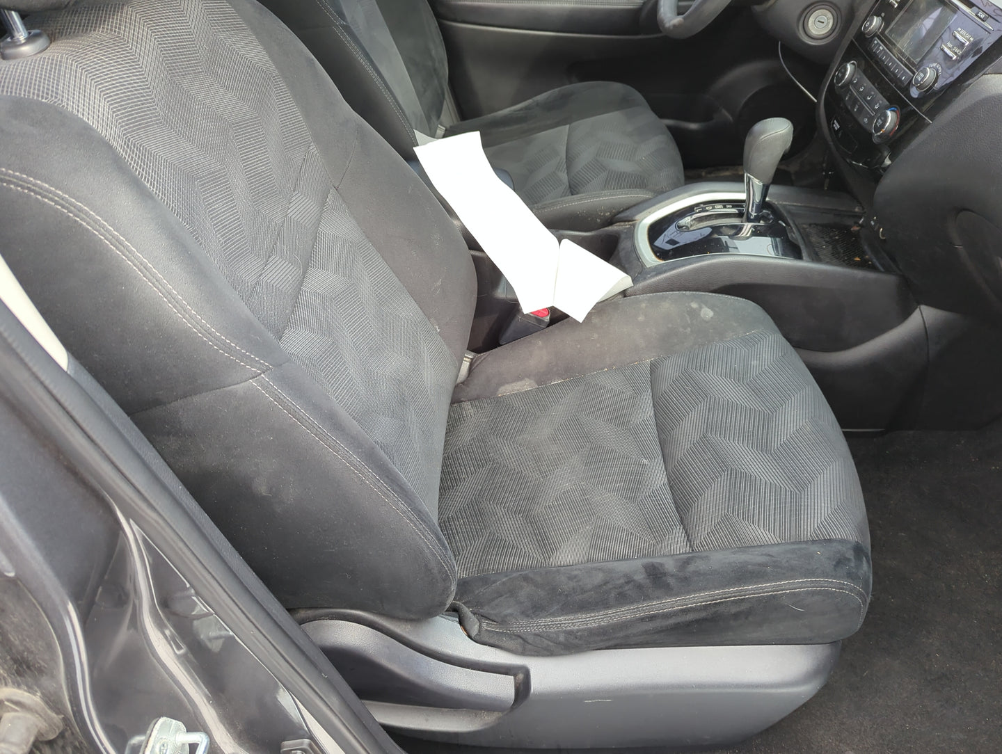 2014-2015 Nissan Rogue Passenger Front Seat Oem - Oemusedautoparts1.com