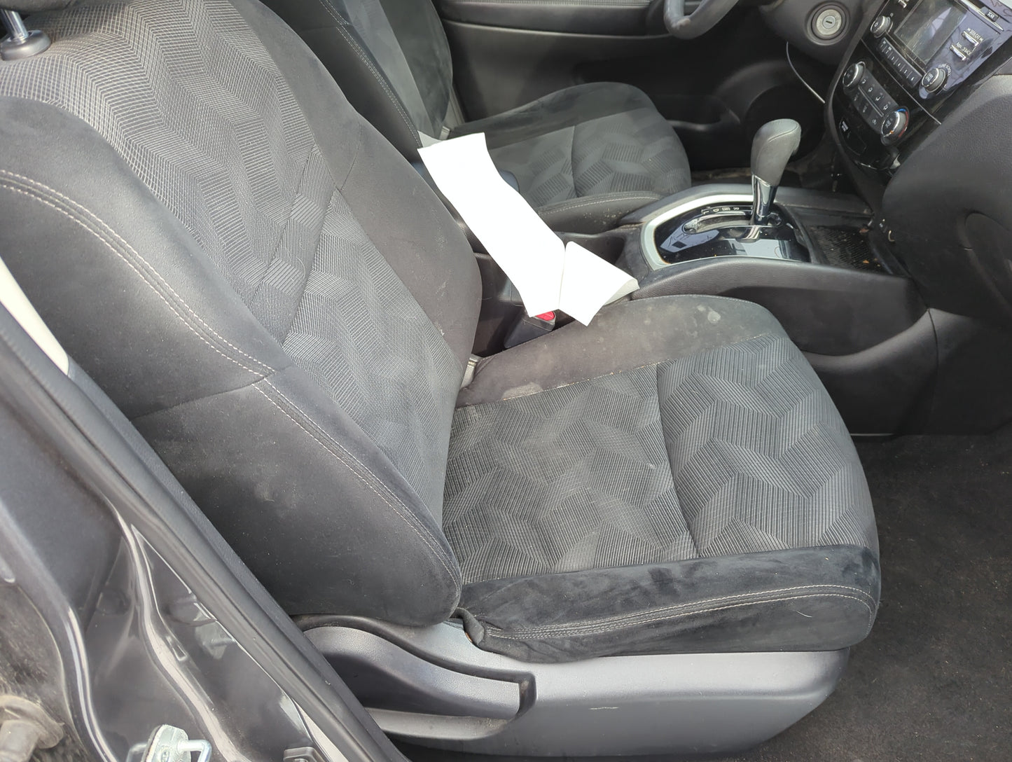 2014-2015 Nissan Rogue Passenger Front Seat Oem - Oemusedautoparts1.com