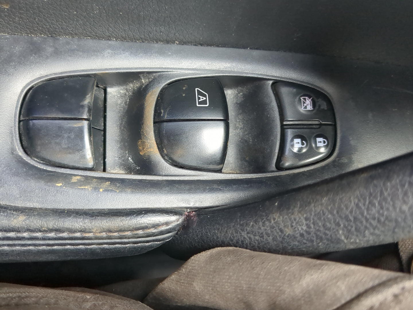 2014-2020 Nissan Rogue Master Power Window Switch Replacement Driver Side Left Fits Fits 2014 2015 2016 2017 2018 2019 2020 