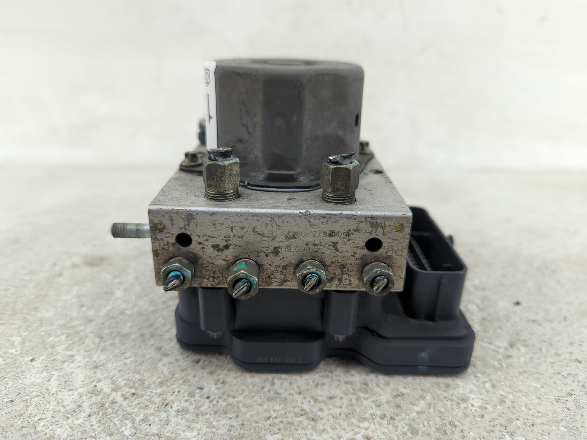 2015-2016 Nissan Rogue Anti-Lock Brake ABS Pump Module Actuator OEM P/N:269 620 47660 5HA0A Fits Fits 2015 2016 OEM Used Aut