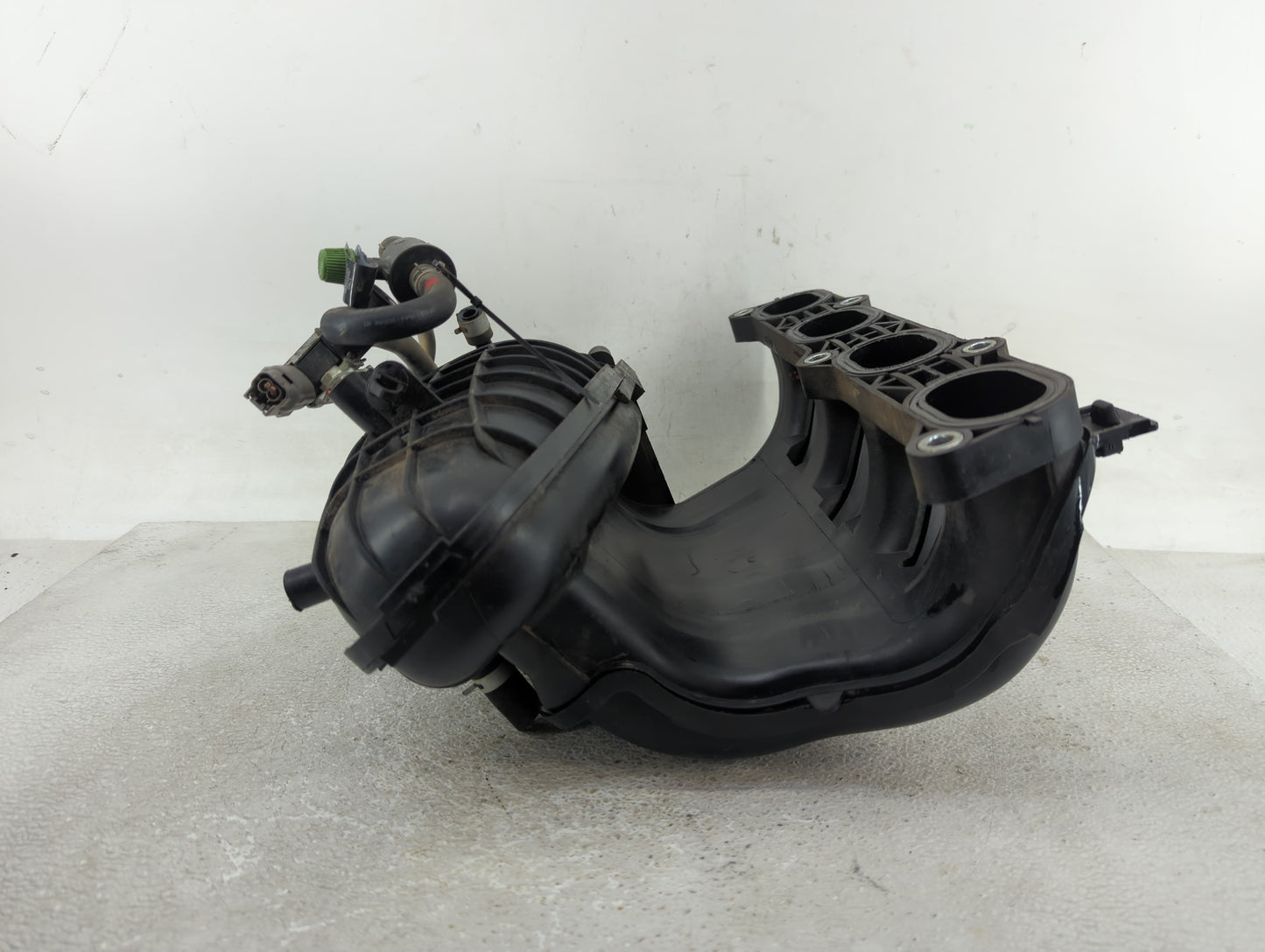 2008-2015 Nissan Rogue Air Intake Manifold Fits Fits 2008 2009 2010 2011 2012 2013 2014 2015 OEM Used Auto Parts - Oemusedau