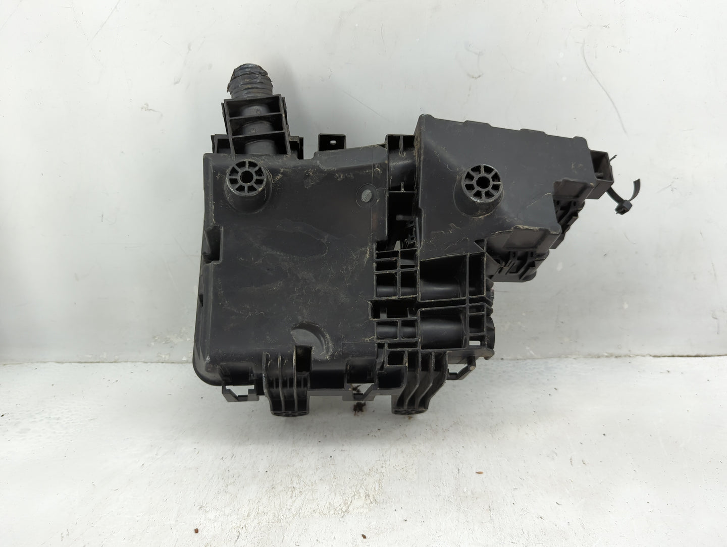 2014-2016 Nissan Rogue Fusebox Fuse Box Panel Relay Module P/N:284B7 4BA0A Fits Fits 2014 2015 2016 OEM Used Auto Parts - Oe