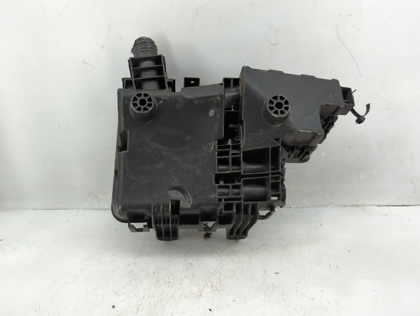 2014-2016 Nissan Rogue Fusebox Fuse Box Panel Relay Module P/N:284B7 4BA0A Fits Fits 2014 2015 2016 OEM Used Auto Parts - Oe