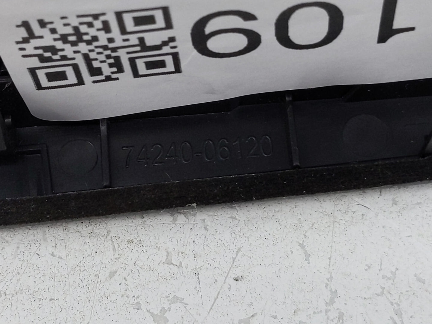 2011-2015 Nissan Rogue Master Power Window Switch Replacement Driver Side Left P/N:74240-06120 Fits Fits 2011 2012 2013 2014