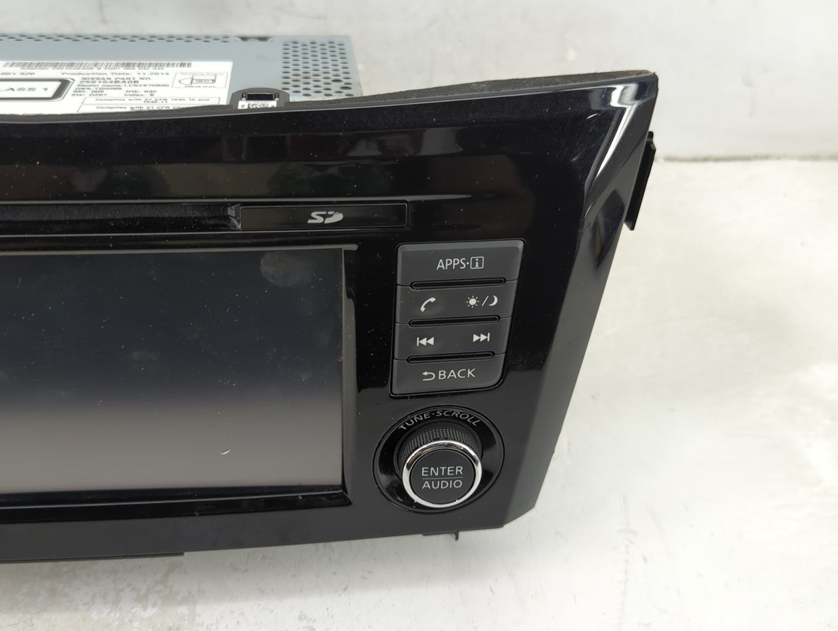 2015 Nissan Rogue Radio AM FM Cd Player Receiver Replacement P/N:7612051320 OEM Used Auto Parts - Oemusedautoparts1.com