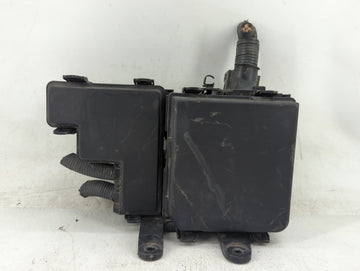2014-2016 Nissan Rogue Fusebox Fuse Box Panel Relay Module P/N:284B7 4BA0A Fits Fits 2014 2015 2016 OEM Used Auto Parts - Oe