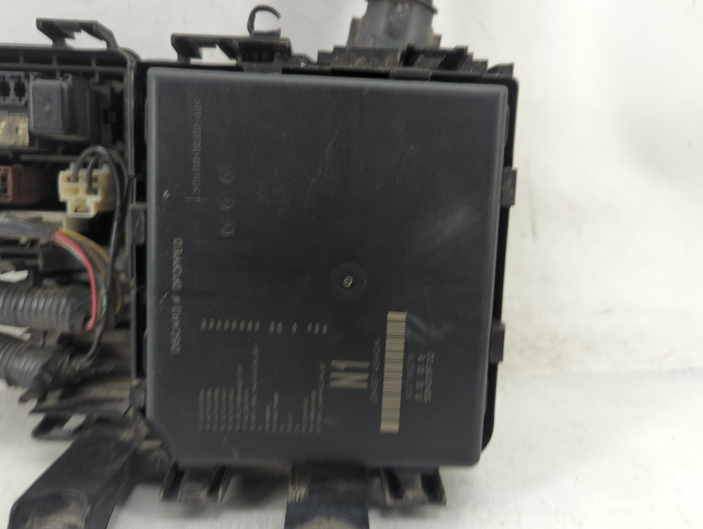 2014-2016 Nissan Rogue Fusebox Fuse Box Panel Relay Module P/N:284B7 4BA0A Fits Fits 2014 2015 2016 OEM Used Auto Parts - Oe
