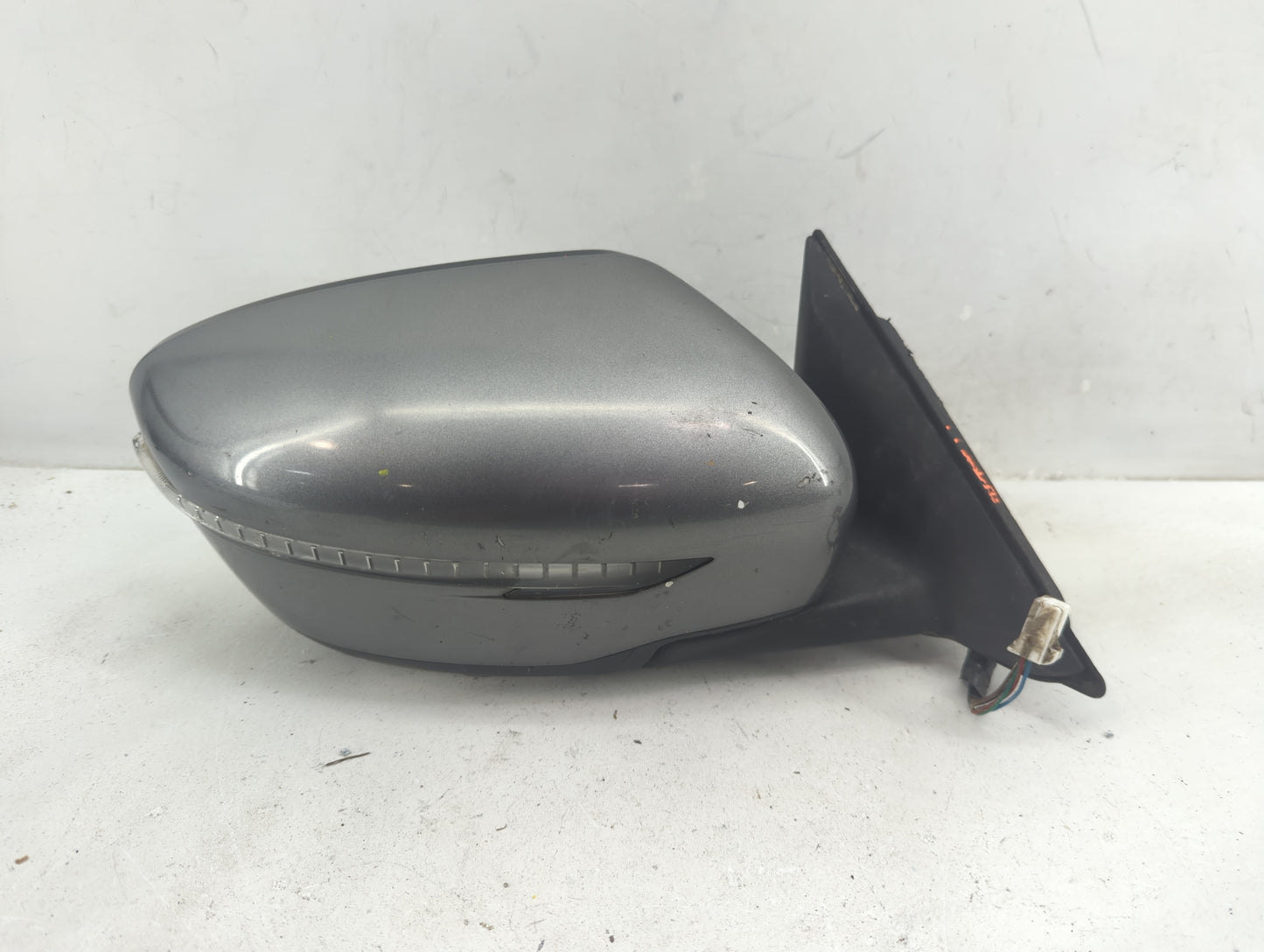 2014-2016 Nissan Rogue Passenger Side View Mirror - Right Door Mirror OEM Used - Oemusedautoparts1.com