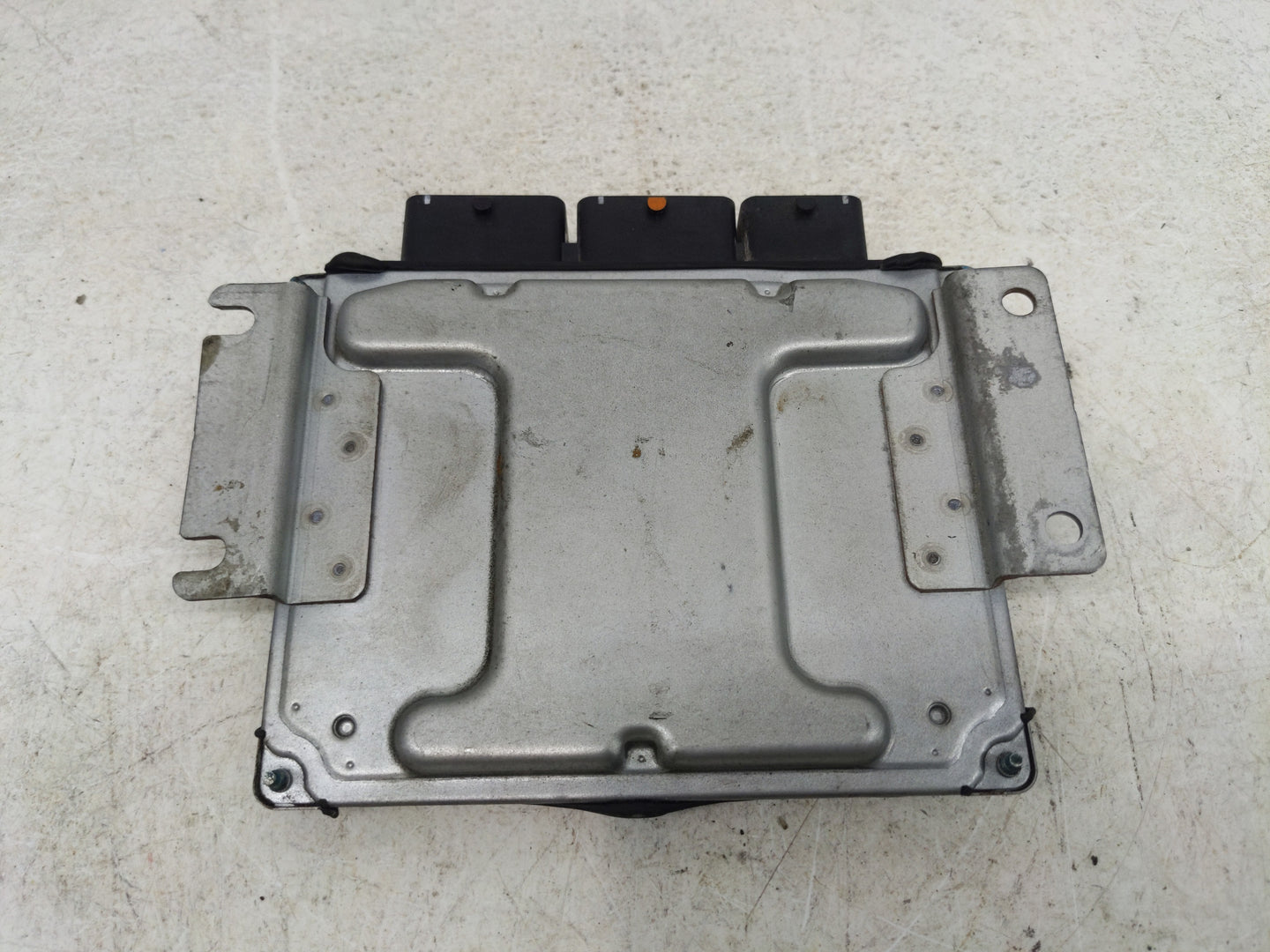 2015-2017 Nissan Rogue PCM Engine Control Computer ECU ECM PCU OEM P/N:BEM403-000 Fits Fits 2015 2016 2017 OEM Used Auto Par