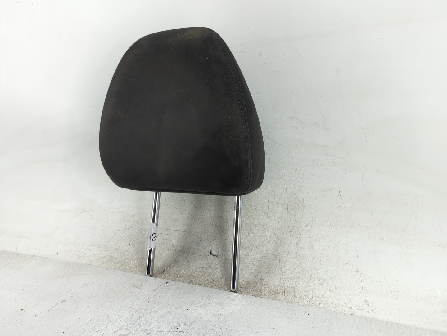2015 Nissan Rogue Headrest Head Rest Front Driver Seat Black - Oemusedautoparts1.com