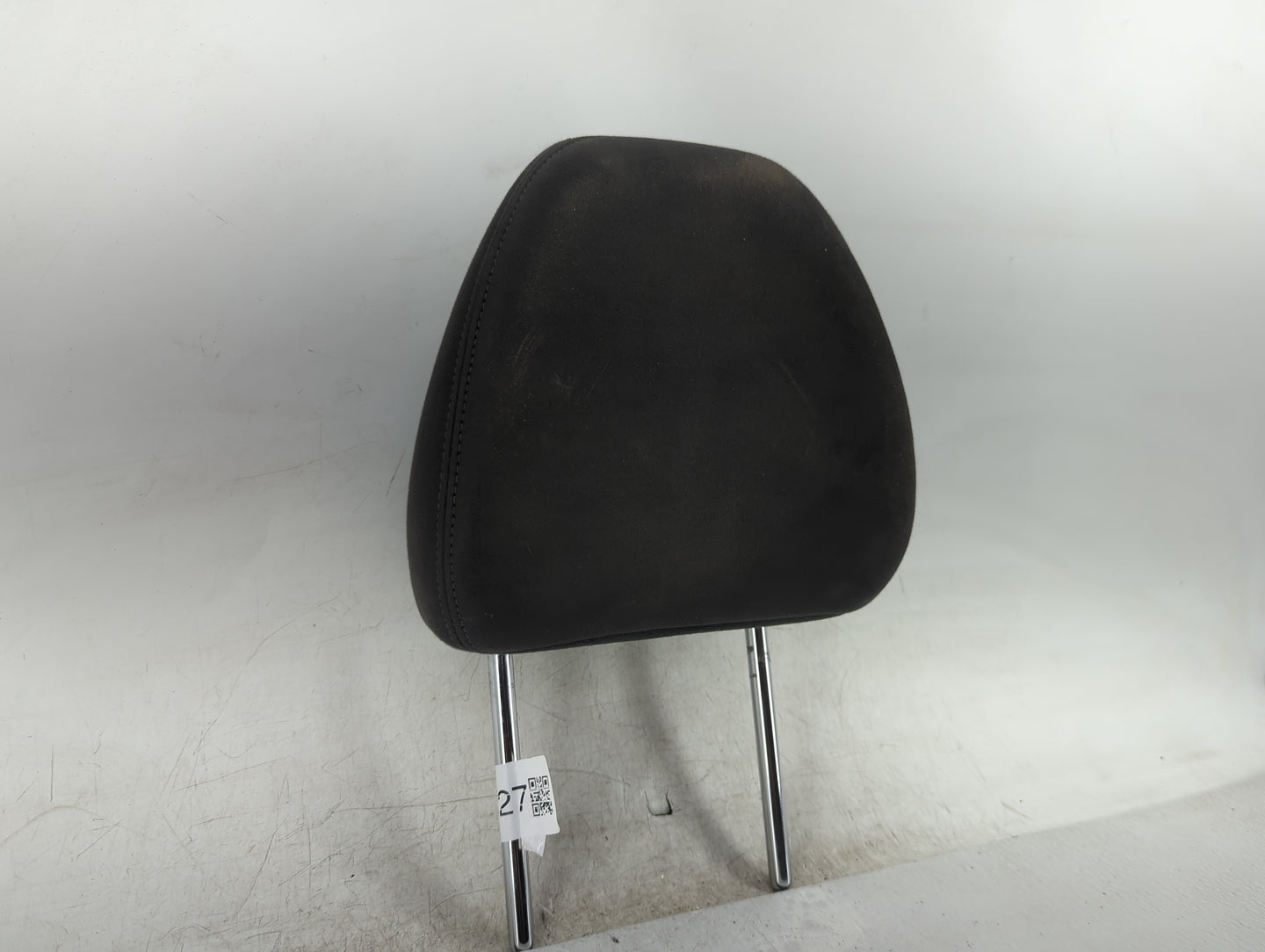 2015 Nissan Rogue Headrest Head Rest Front Driver Seat Black - Oemusedautoparts1.com