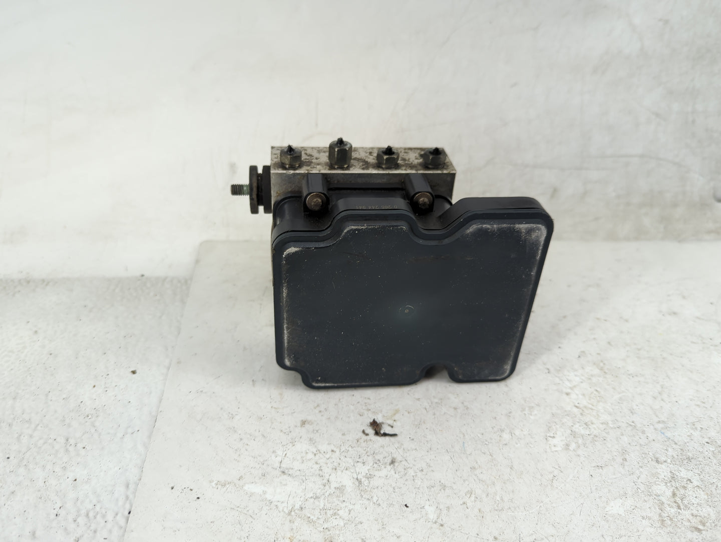 2015-2016 Nissan Rogue ABS Pump Control Module Replacement P/N:0265244941 476005HA0A Fits Fits 2015 2016 OEM Used Auto Parts
