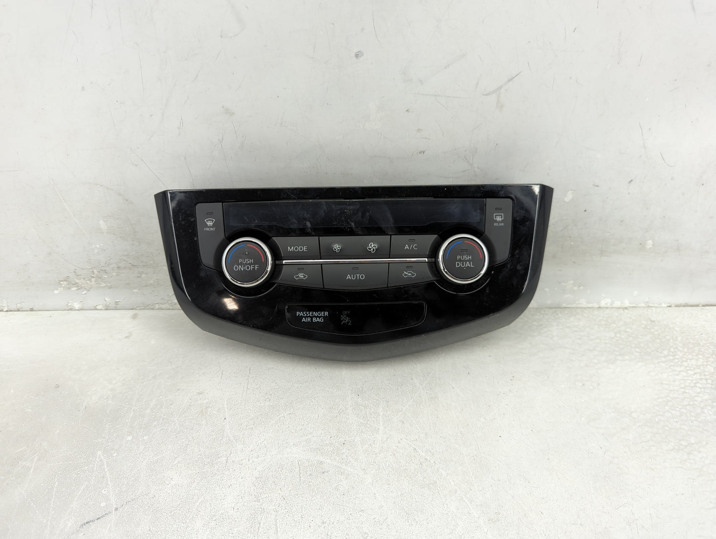 2014-2016 Nissan Rogue Climate Control Module Temperature AC/Heater Replacement P/N:27500 4BA0A Fits Fits 2014 2015 2016 OEM