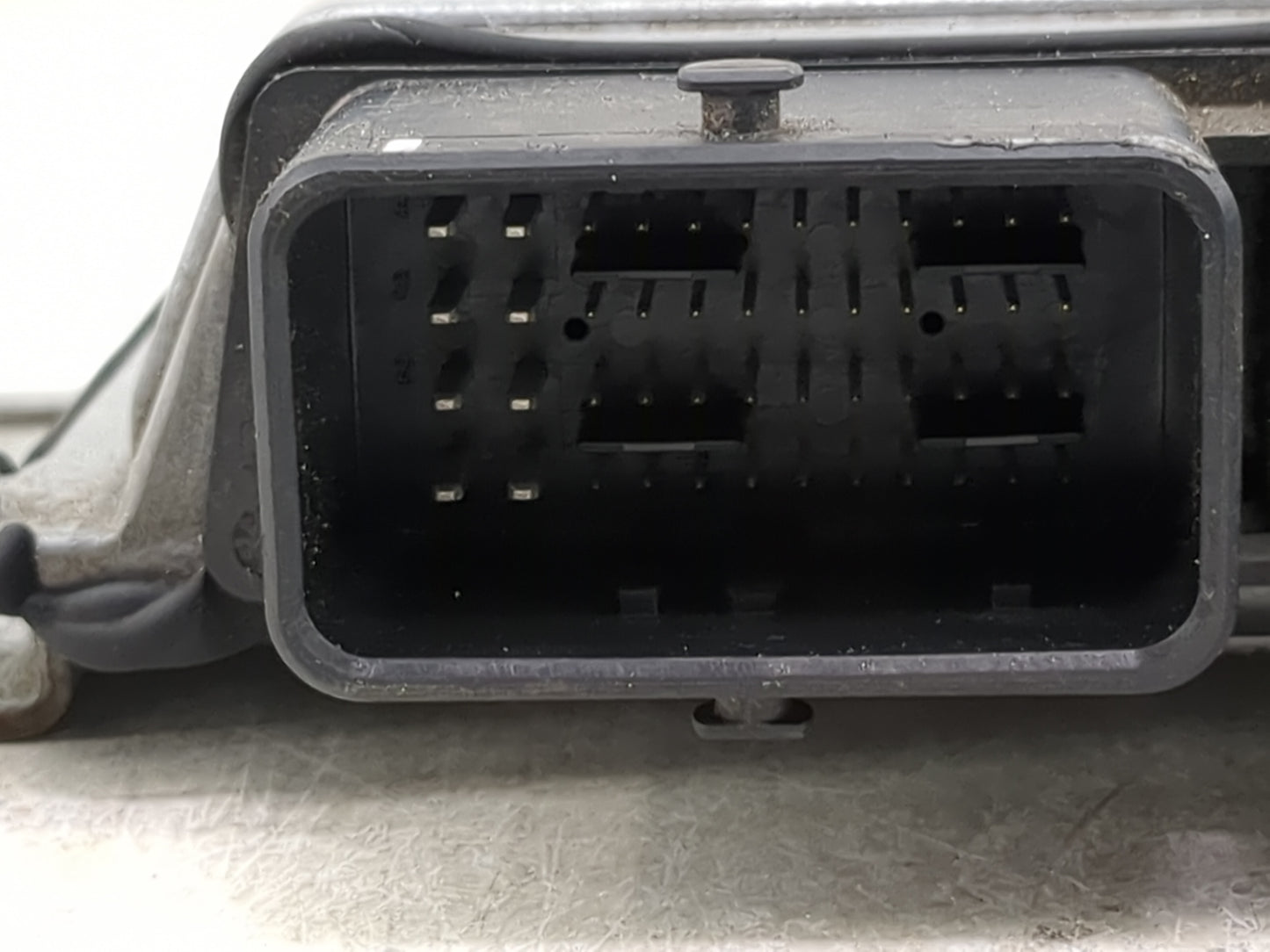 2015-2017 Nissan Rogue PCM Engine Control Computer ECU ECM PCU OEM P/N:NEC012-652 Fits Fits 2015 2016 2017 OEM Used Auto Par