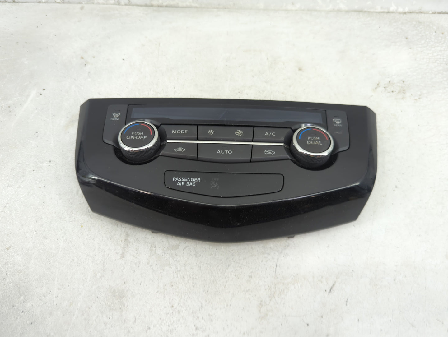 2014-2016 Nissan Rogue Climate Control Module Temperature AC/Heater Replacement P/N:27500 4BA0A Fits Fits 2014 2015 2016 OEM