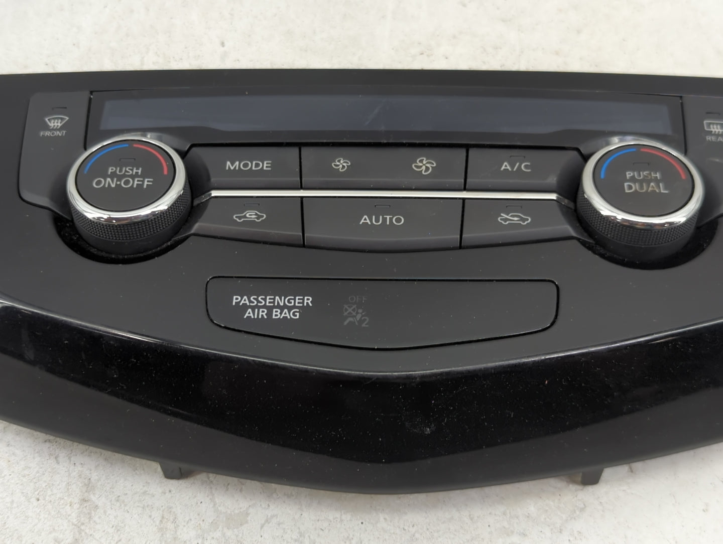2014-2016 Nissan Rogue Climate Control Module Temperature AC/Heater Replacement P/N:27500 4BA0A Fits Fits 2014 2015 2016 OEM