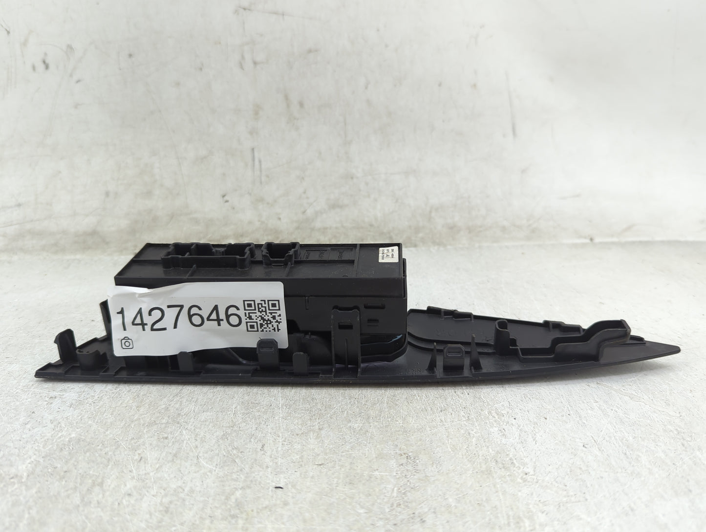 2014-2020 Nissan Rogue Master Power Window Switch Replacement Driver Side Left P/N:254014BA5A Fits OEM Used Auto Parts - Oem