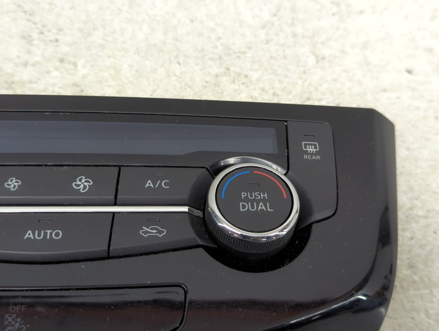 2014-2016 Nissan Rogue Climate Control Module Temperature AC/Heater Replacement P/N:3761T1033661N Fits Fits 2014 2015 2016 O
