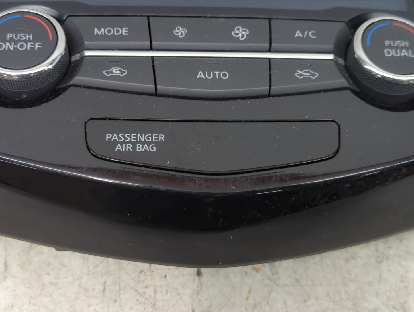 2014-2016 Nissan Rogue Climate Control Module Temperature AC/Heater Replacement P/N:3761T1033661N Fits Fits 2014 2015 2016 O