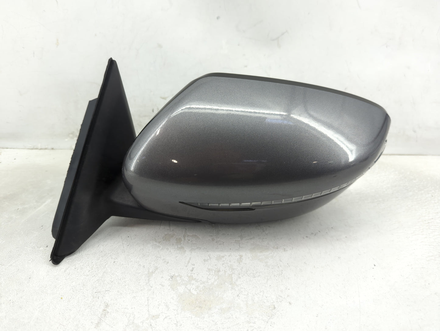 2014-2016 Nissan Rogue Driver Side View Mirror - Left Door Mirror OEM Used - Oemusedautoparts1.com