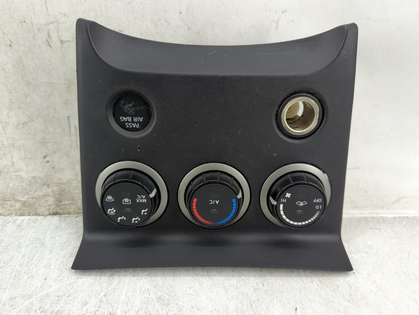 2011-2015 Nissan Rogue Climate Control Module Temperature AC/Heater Replacement P/N:27500 1VL0C 27500 1VL0C--A Fits OEM Used