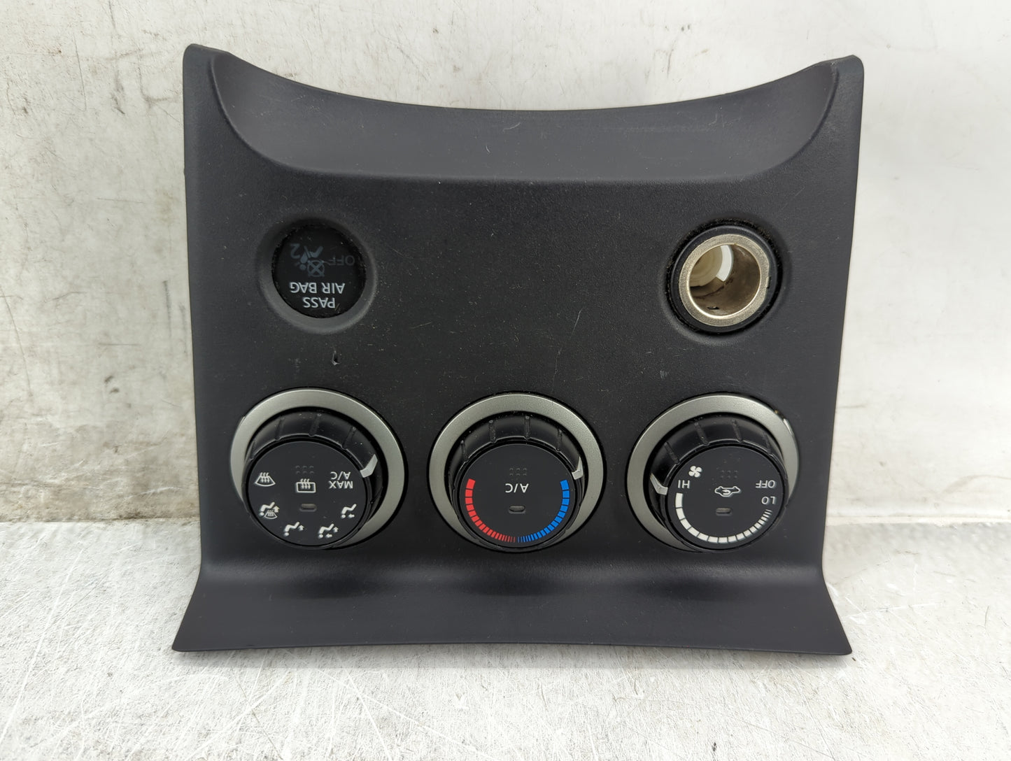 2011-2015 Nissan Rogue Climate Control Module Temperature AC/Heater Replacement P/N:27500 1VL0C 27500 1VL0C--A Fits OEM Used