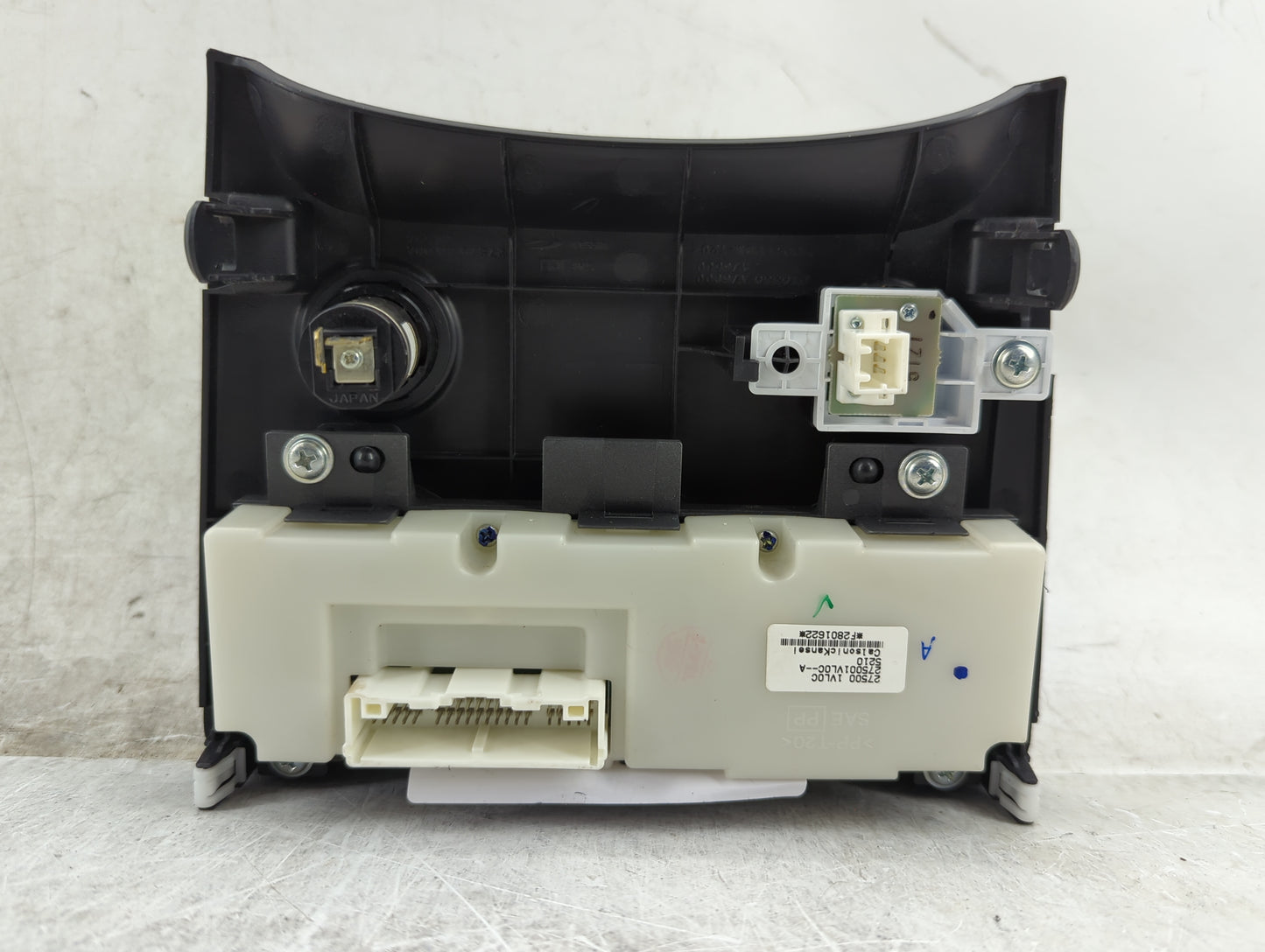 2011-2015 Nissan Rogue Climate Control Module Temperature AC/Heater Replacement P/N:27500 1VL0C 27500 1VL0C--A Fits OEM Used