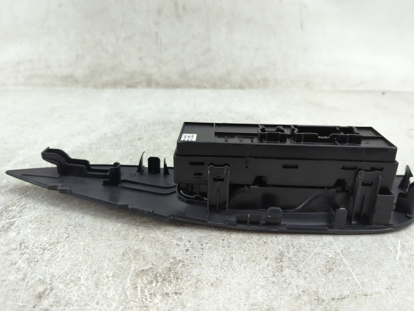 2014-2020 Nissan Rogue Master Power Window Switch Replacement Driver Side Left P/N:25401 4BA5A Fits OEM Used Auto Parts - Oe