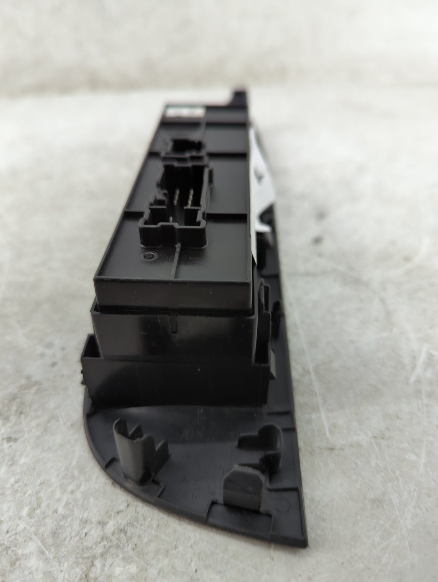 2014-2020 Nissan Rogue Master Power Window Switch Replacement Driver Side Left P/N:25401 4BA5A Fits OEM Used Auto Parts - Oe