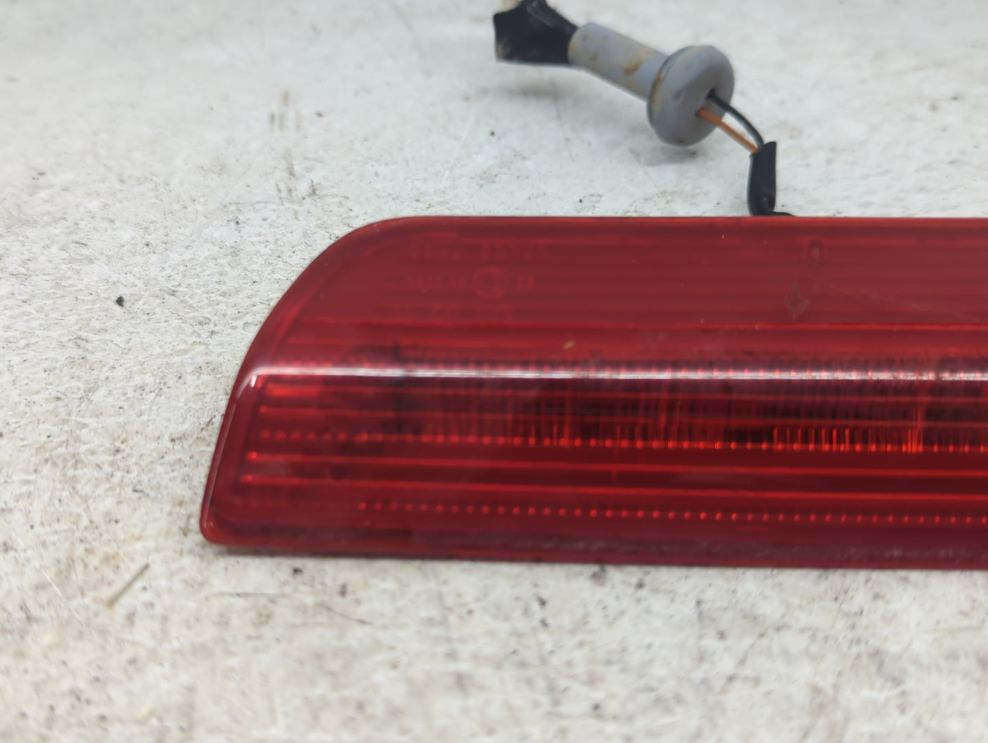 2015 Nissan Rogue Third Brake Light Tail Light Fits OEM Used Auto Parts - Oemusedautoparts1.com