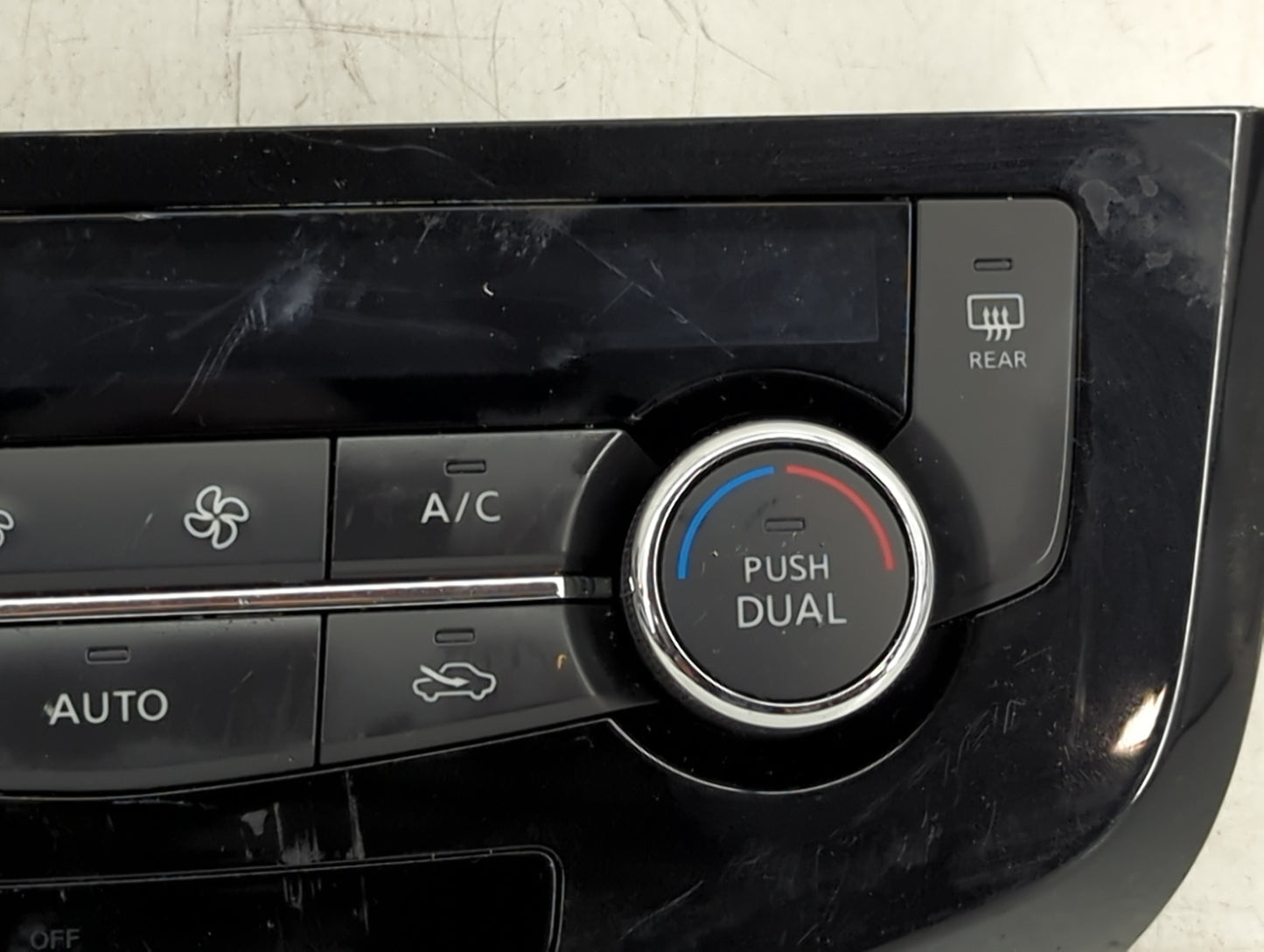 2014-2016 Nissan Rogue Climate Control Module Temperature AC/Heater Replacement P/N:27500 4BA0C Fits Fits 2014 2015 2016 OEM