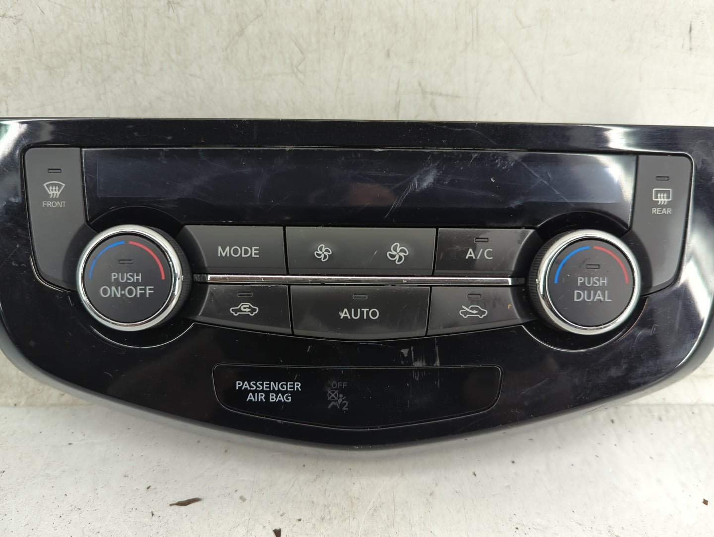 2014-2016 Nissan Rogue Climate Control Module Temperature AC/Heater Replacement P/N:27500 4BA0C Fits Fits 2014 2015 2016 OEM